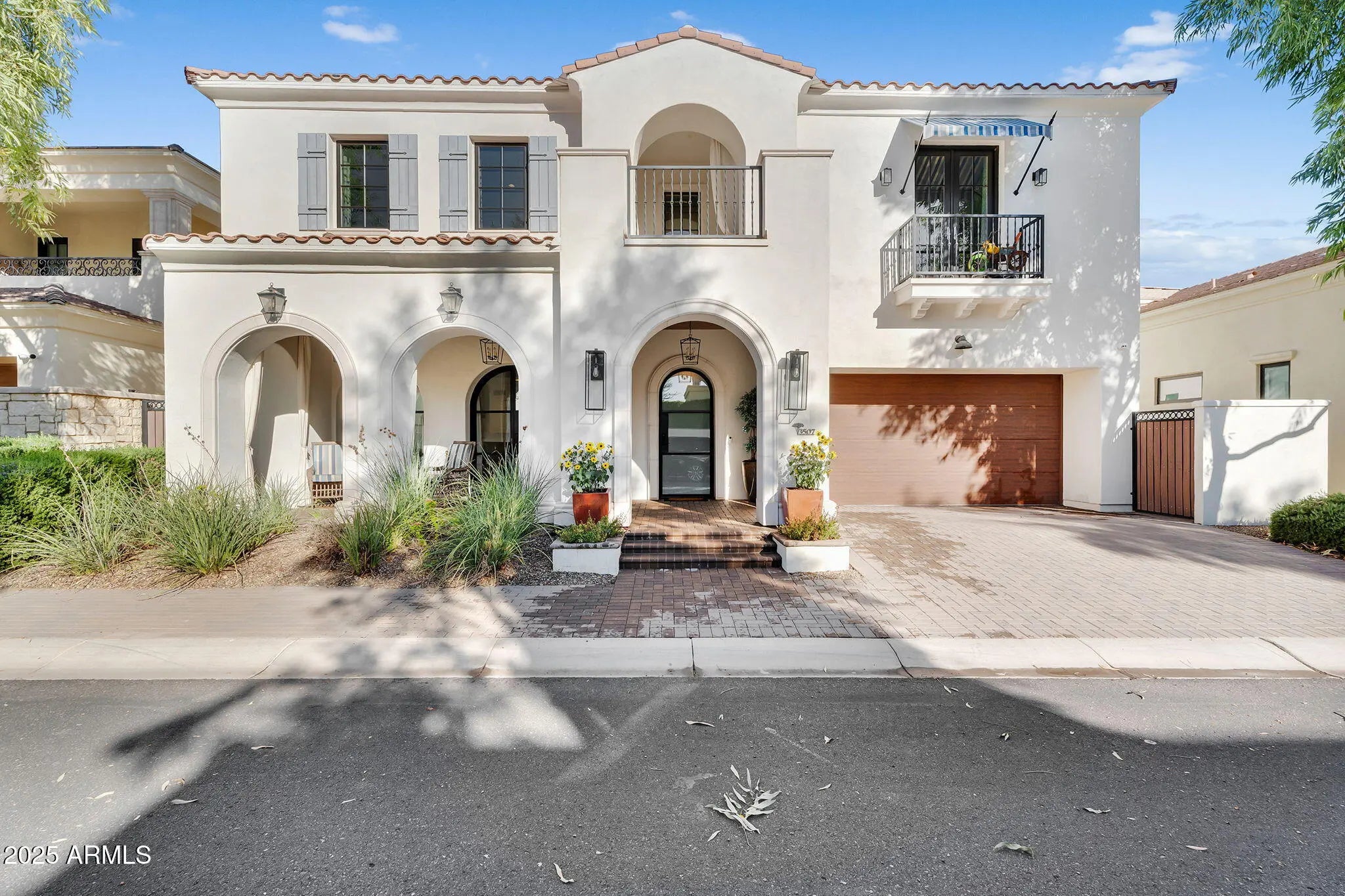 Photo of Listing #6929191