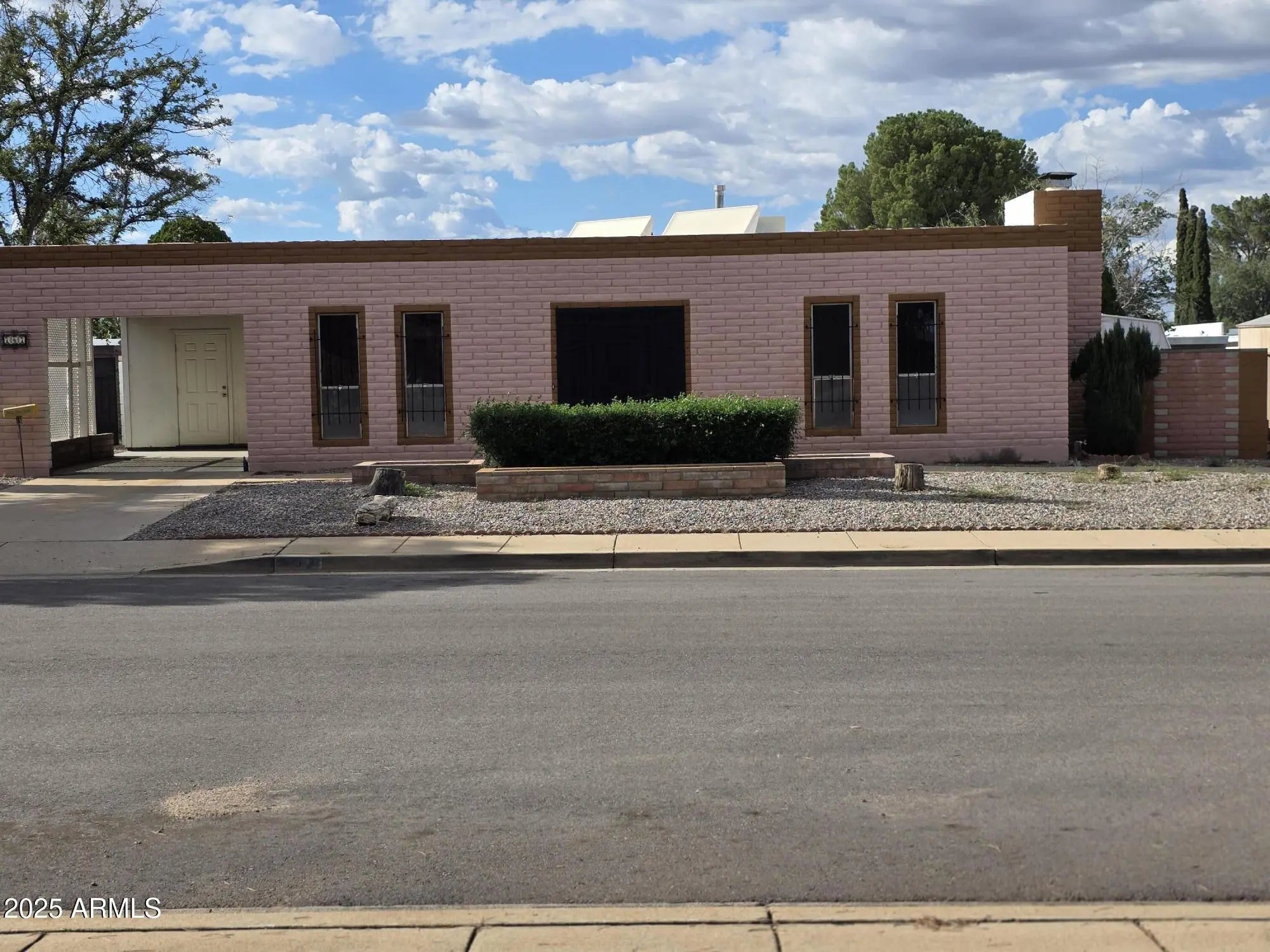 Photo of Listing #6929644