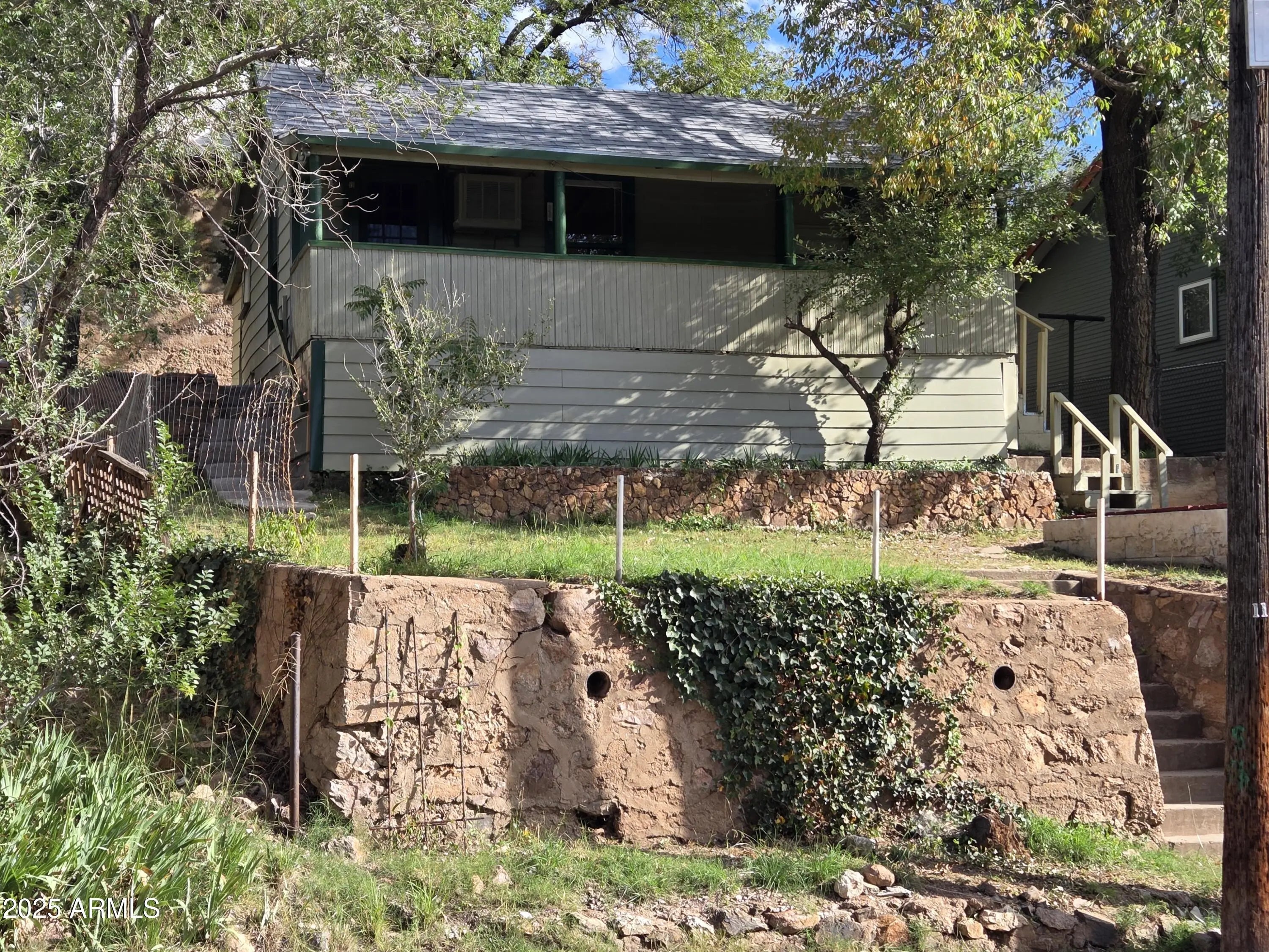 Photo of Listing #6930509