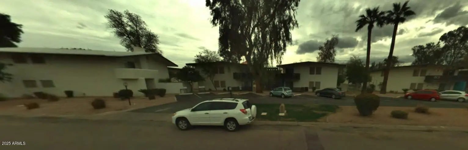 Photo of Listing #6930384