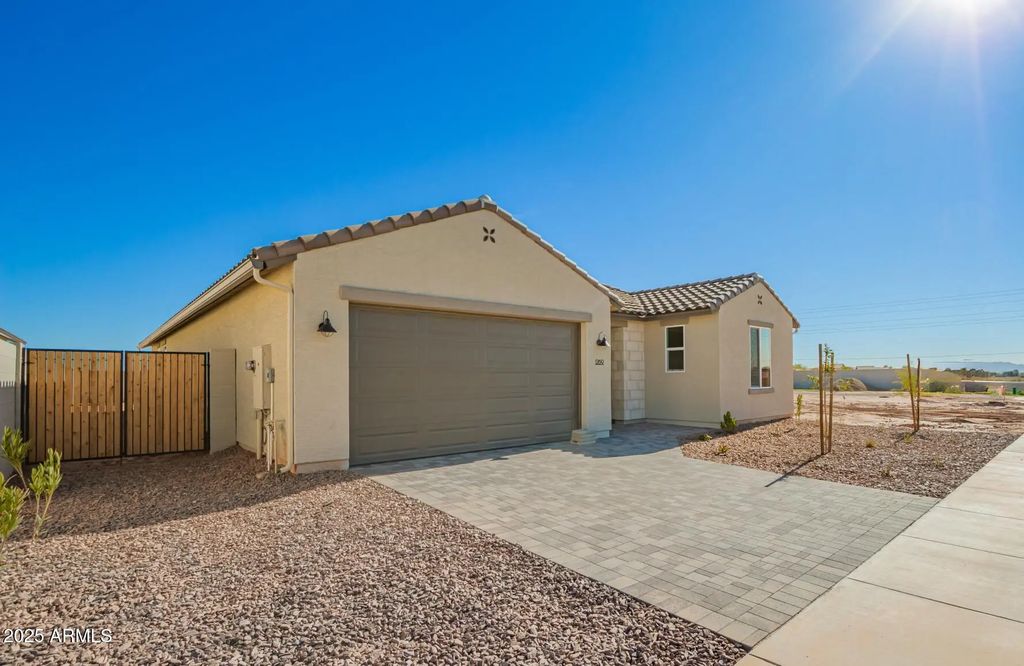 1269 E Ridgerock Loop, Casa Grande