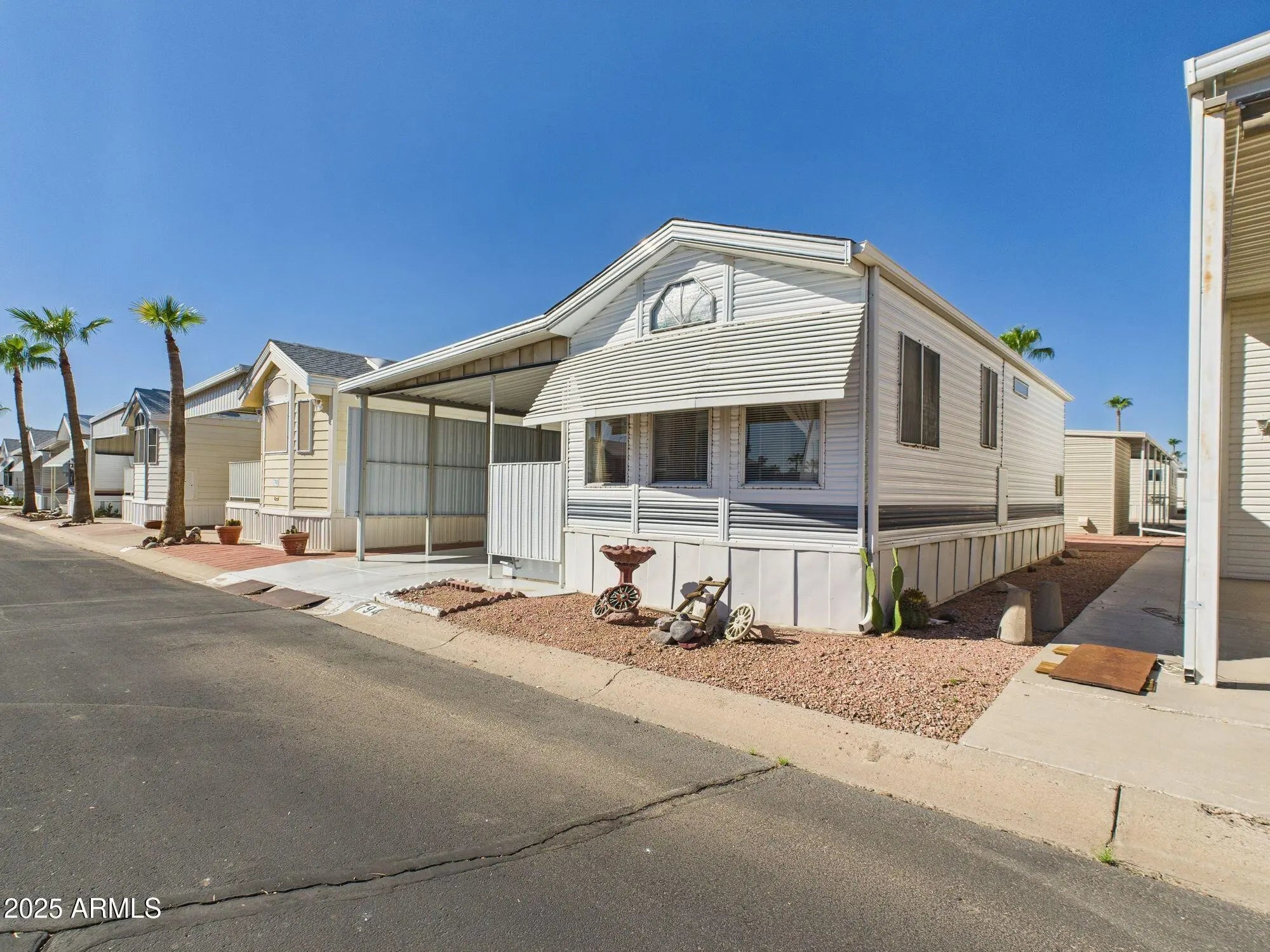 Photo of Listing #6929276