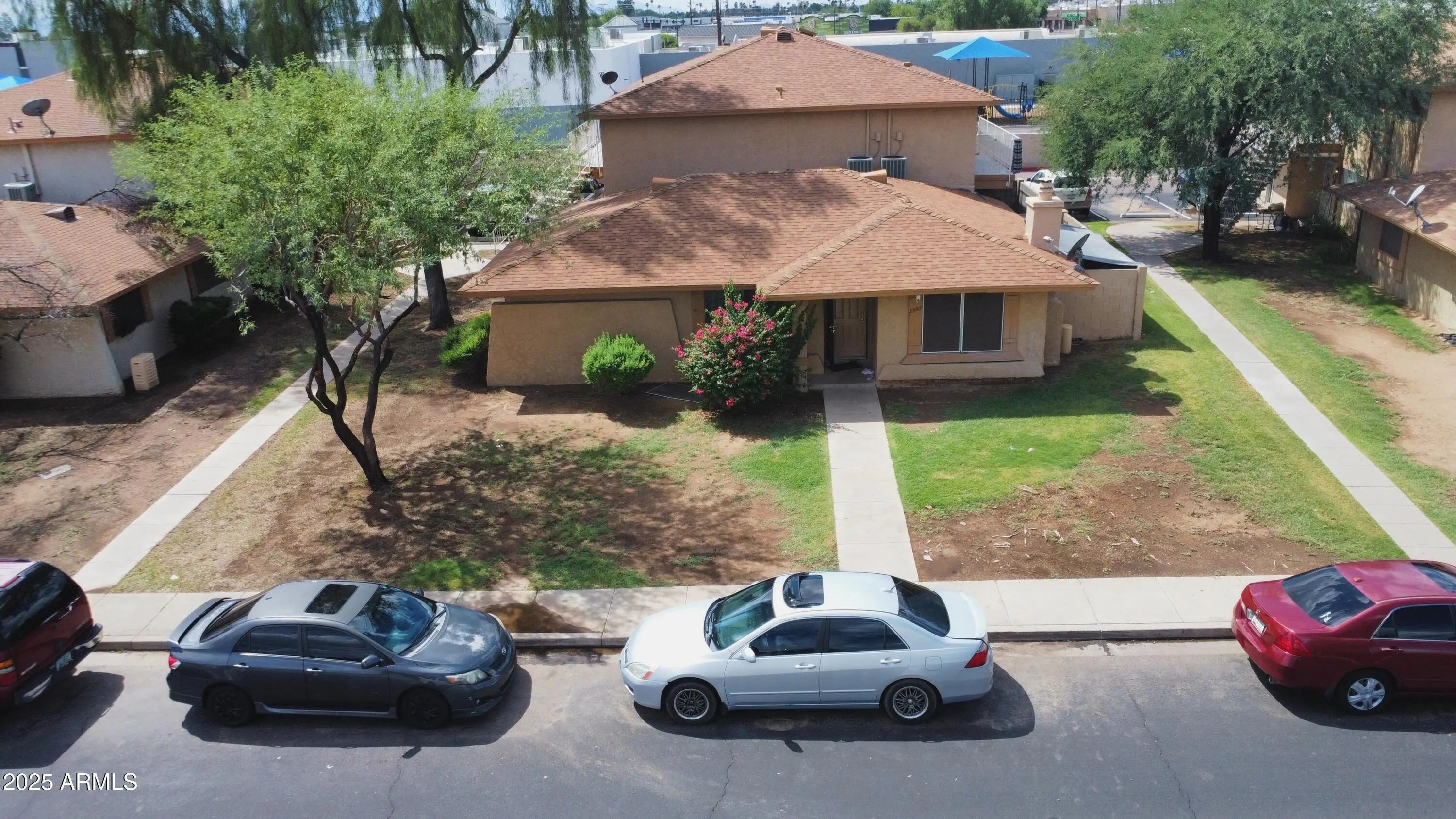 Photo of Listing #6929371