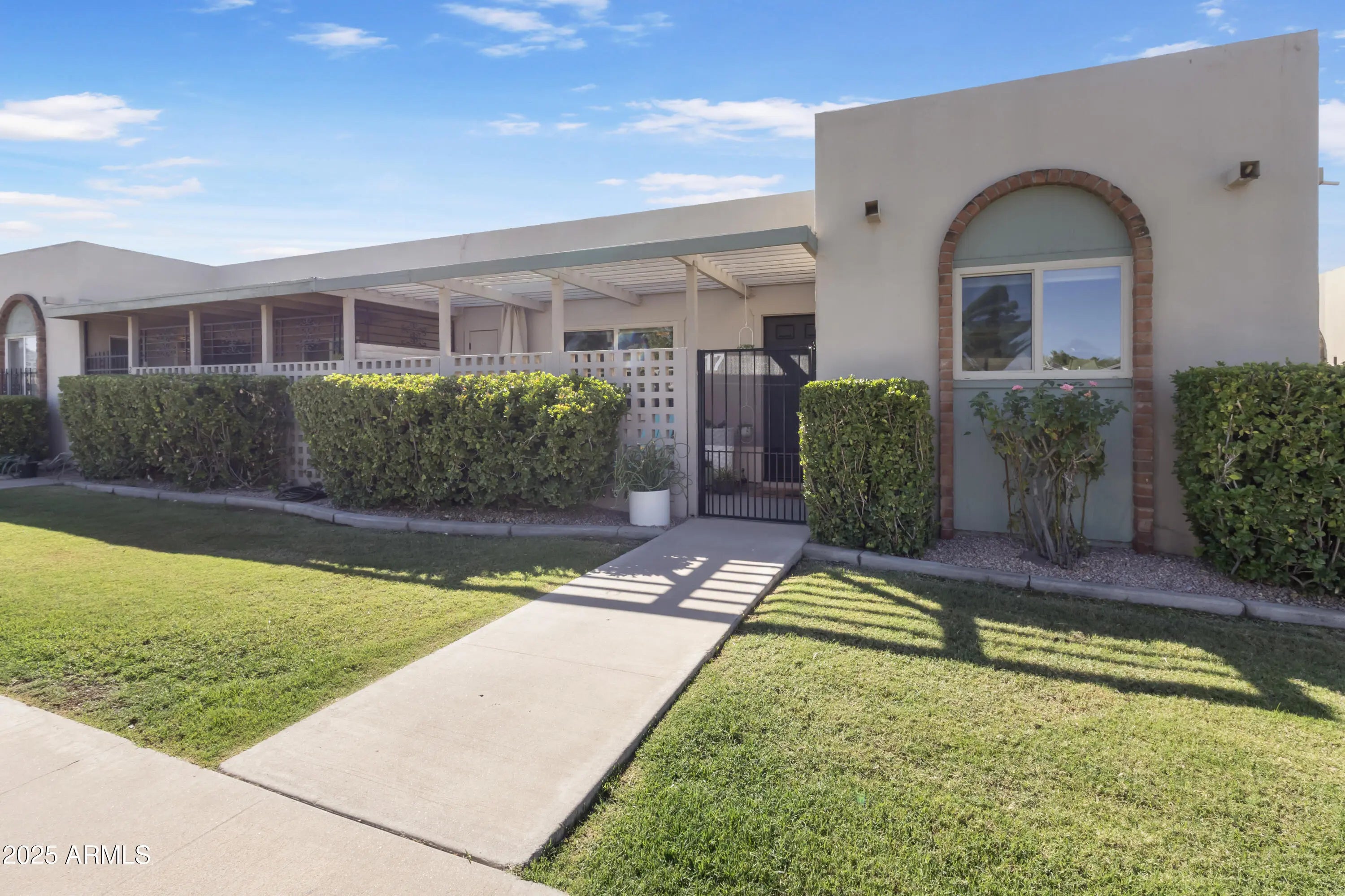 Photo of Listing #6935472