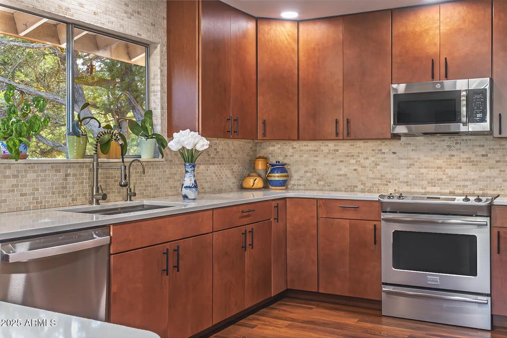 120 Indian Ruin Road, Sedona