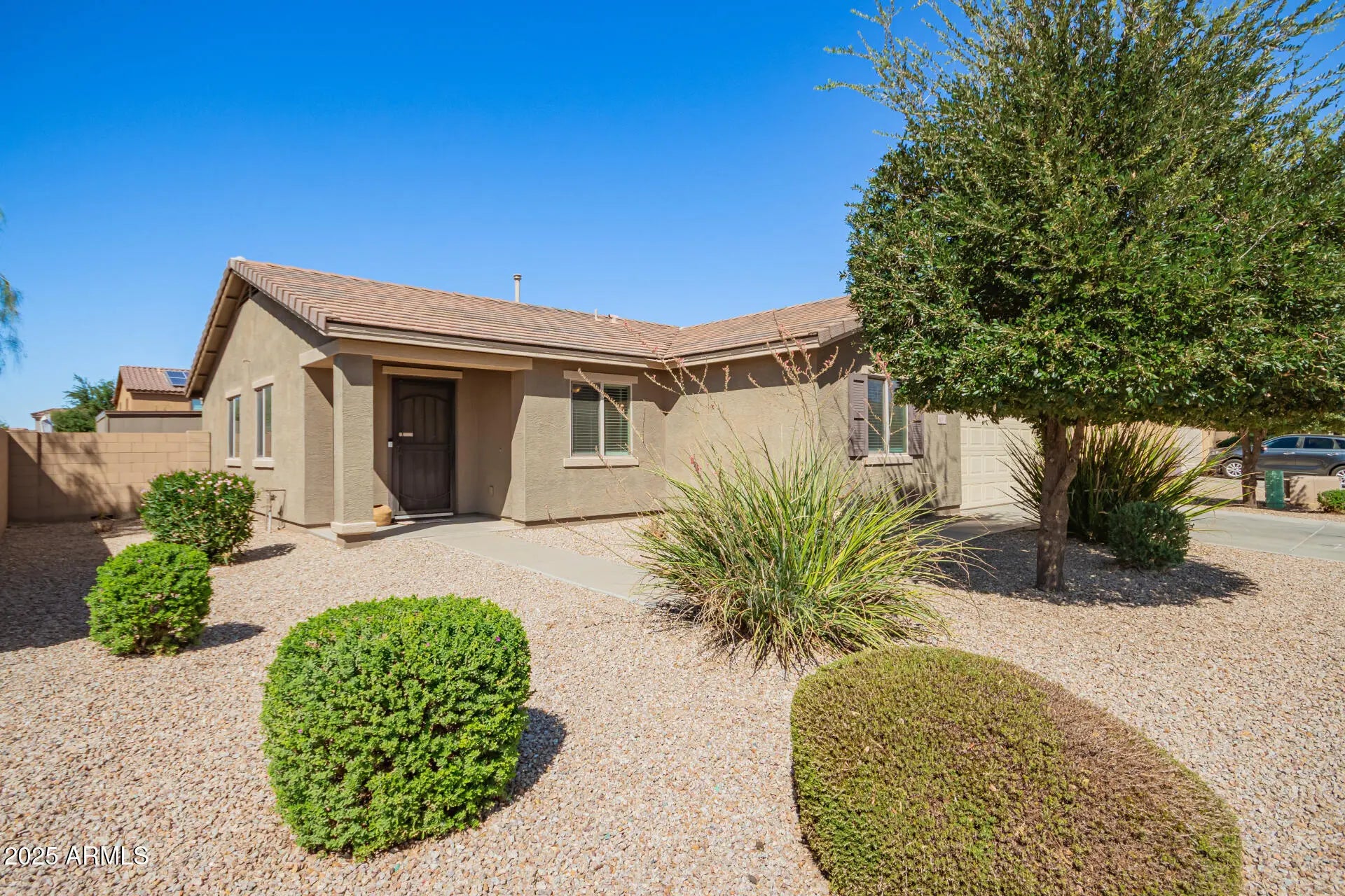 Photo of Listing #6929417