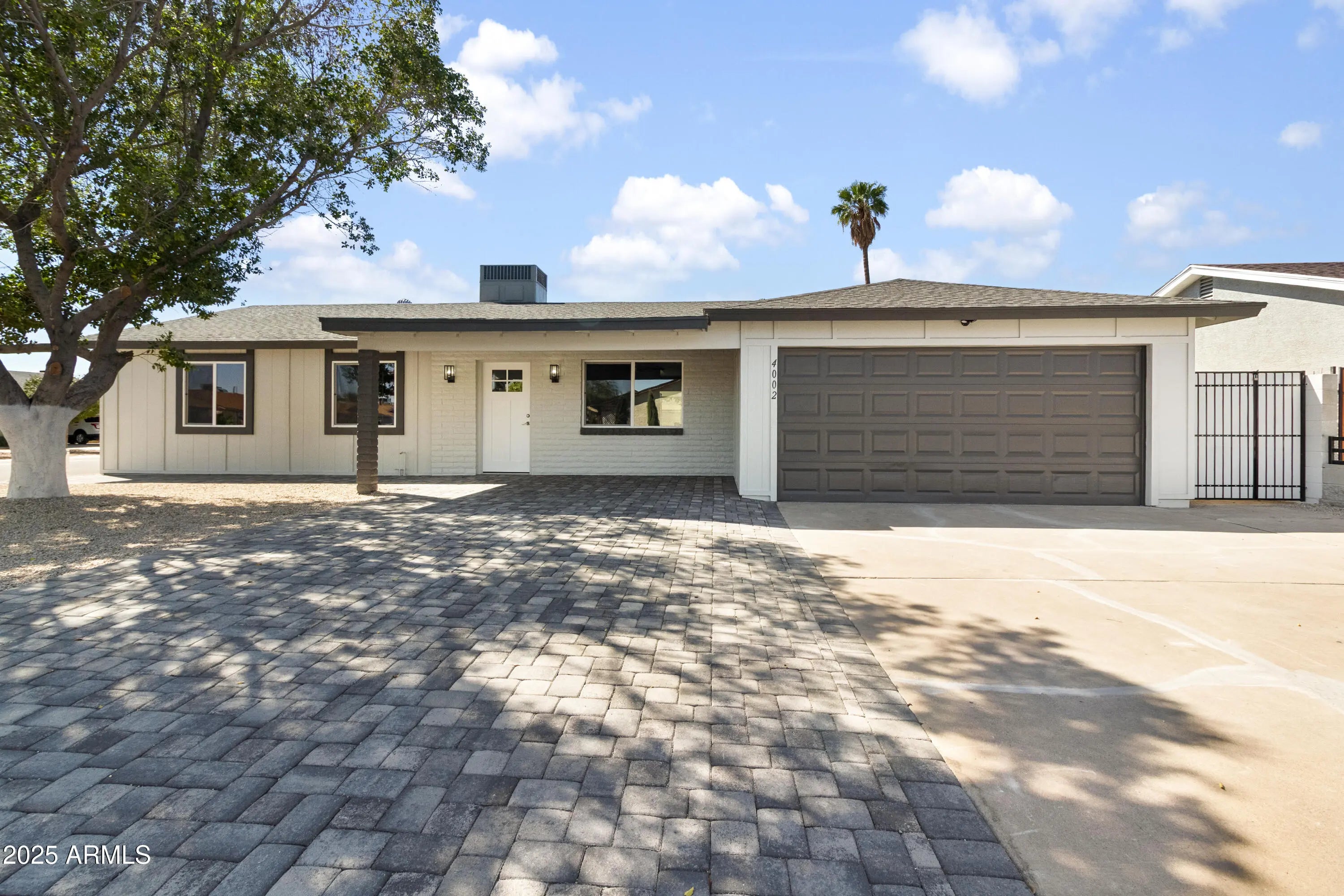 Photo of Listing #6929499