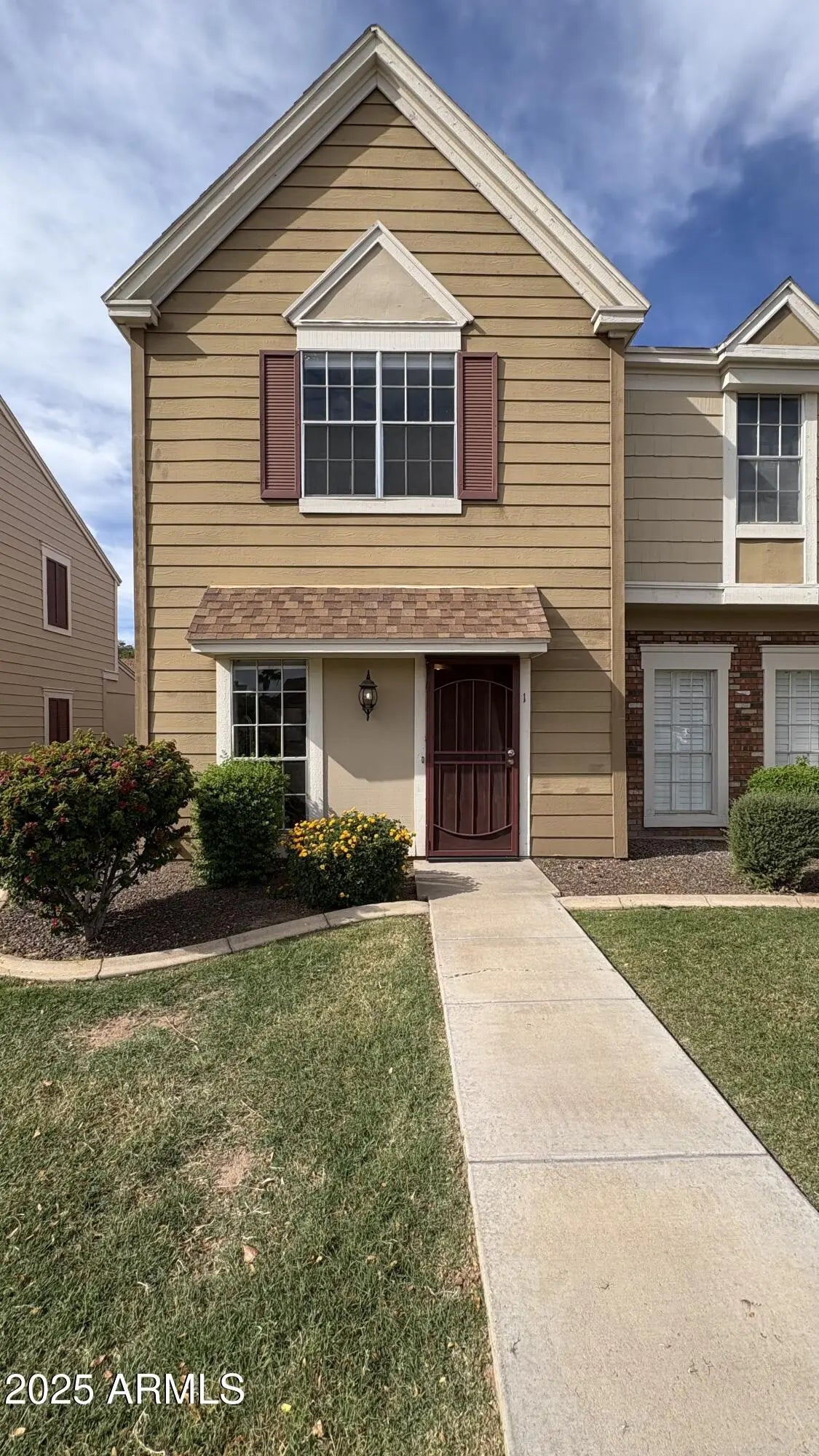 Photo of Listing #6930123