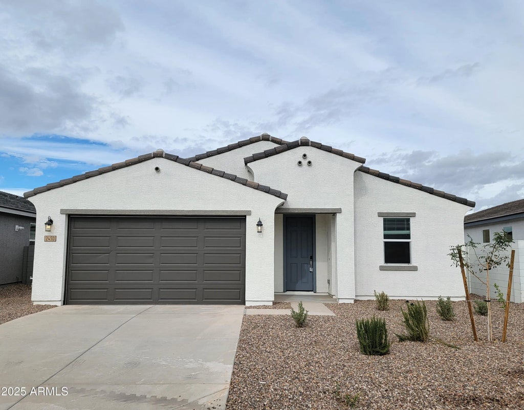 2450 E Grenache Road, San Tan Valley