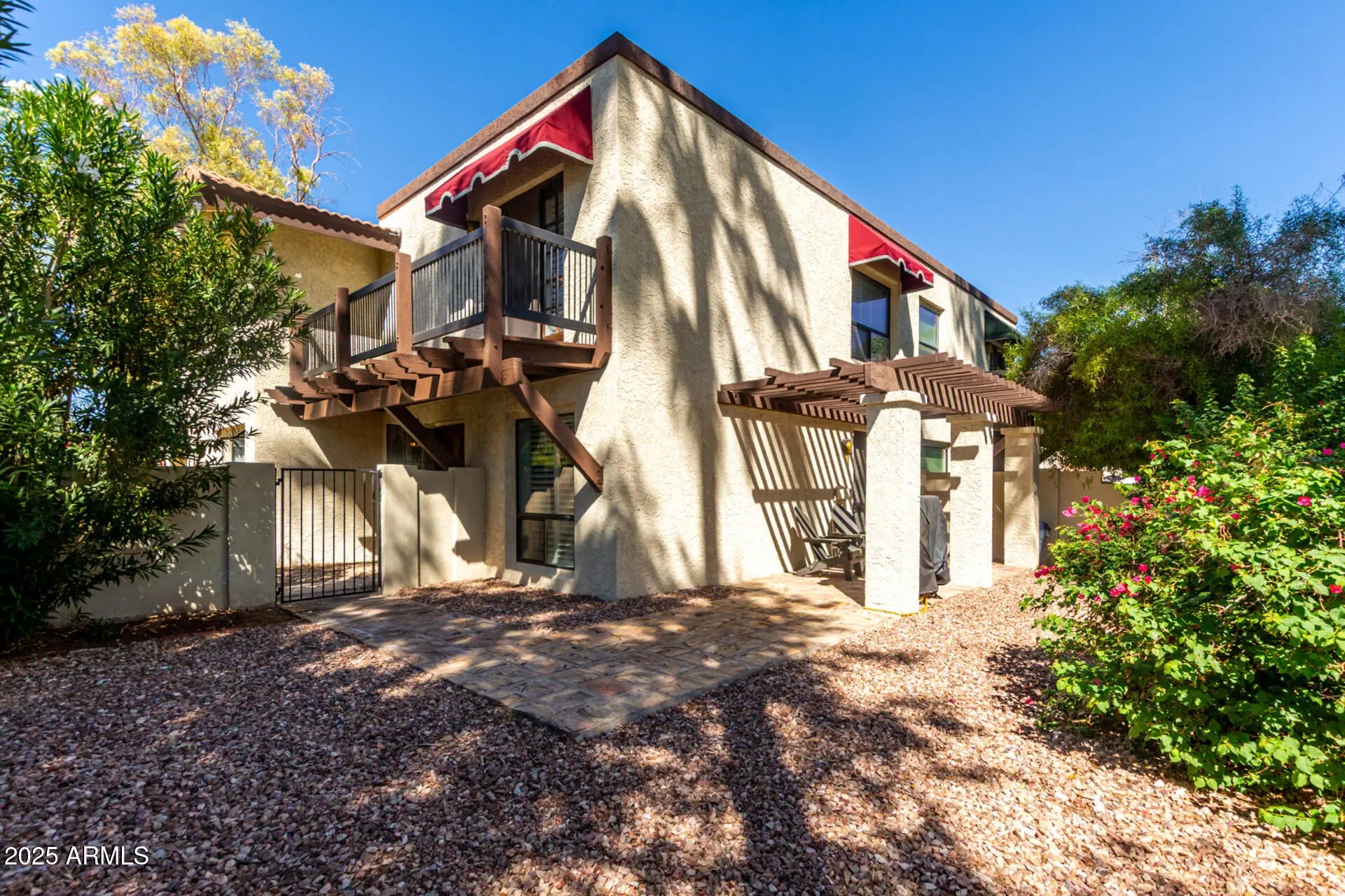 Photo of Listing #6932452