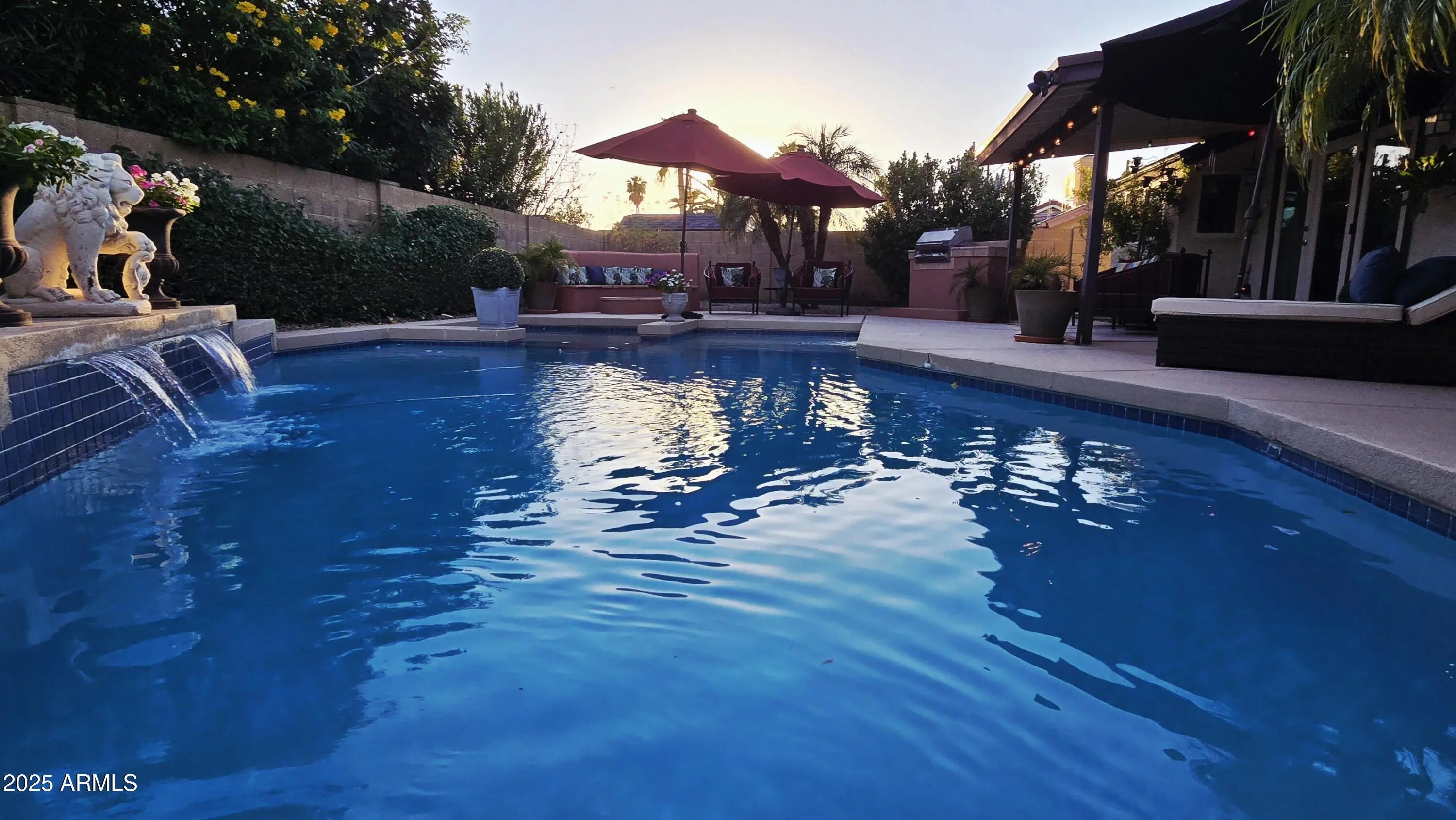 Photo of Listing #6932122