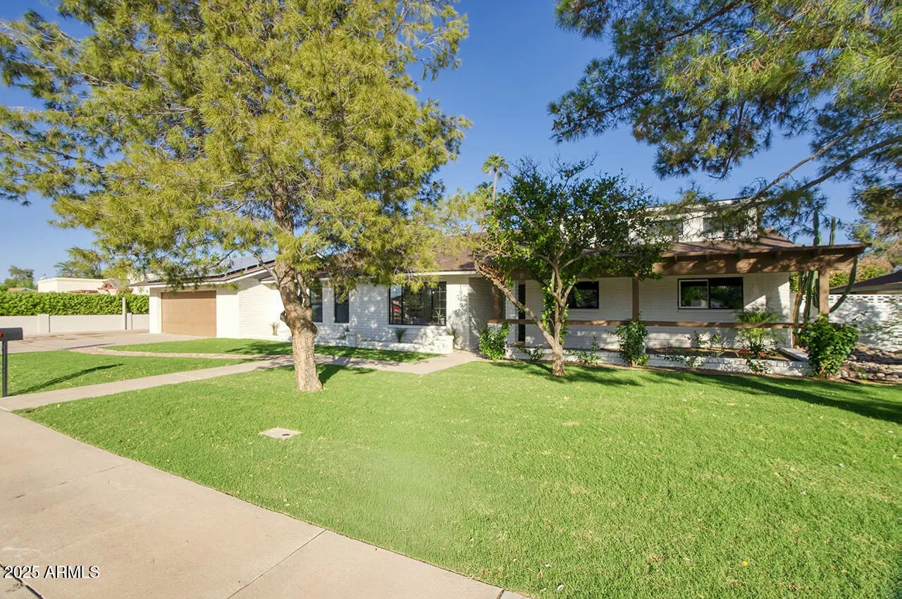 Photo of Listing #6941016