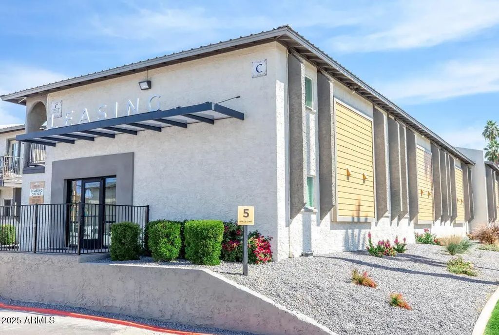 2936 E Indian School Road (unit 1), Phoenix
