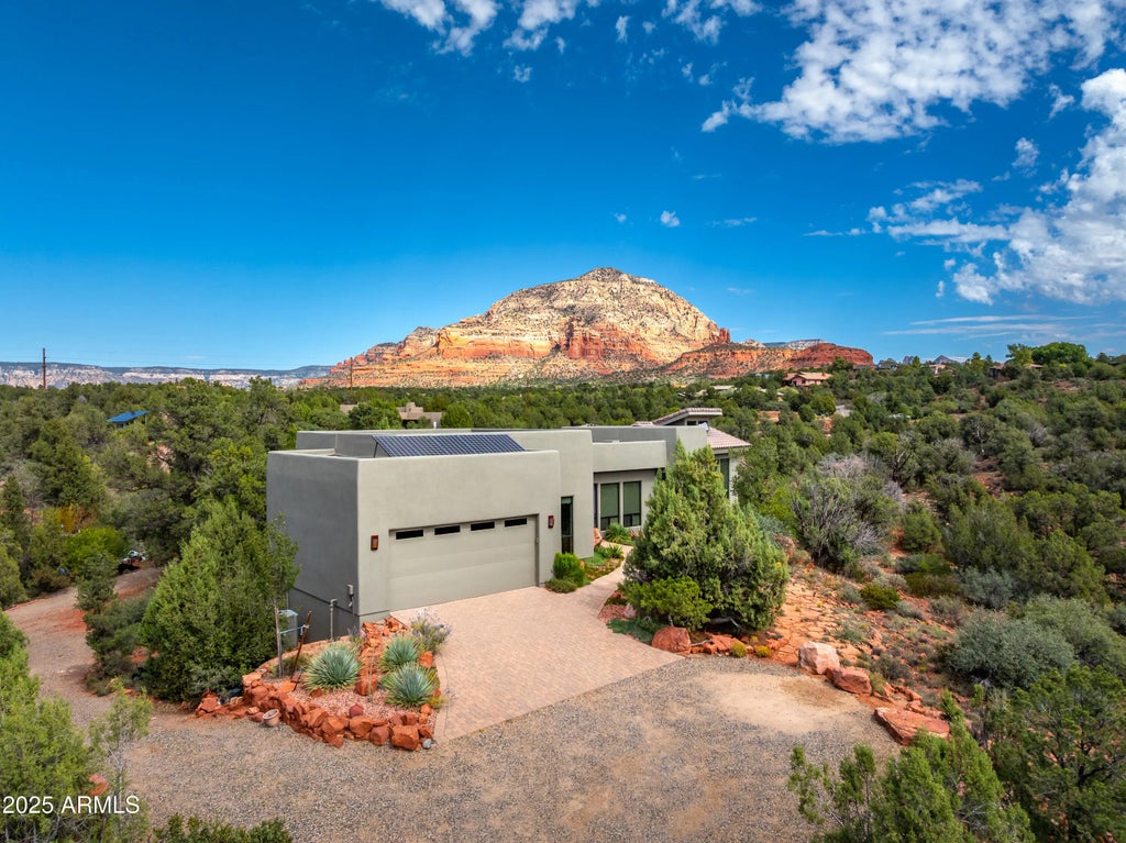 31 Feather Way, Sedona