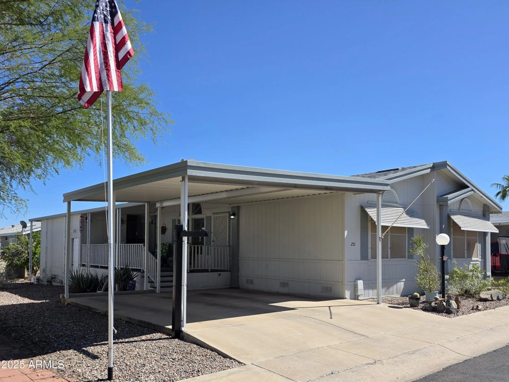 2233 E Behrend Drive (unit 250), Phoenix