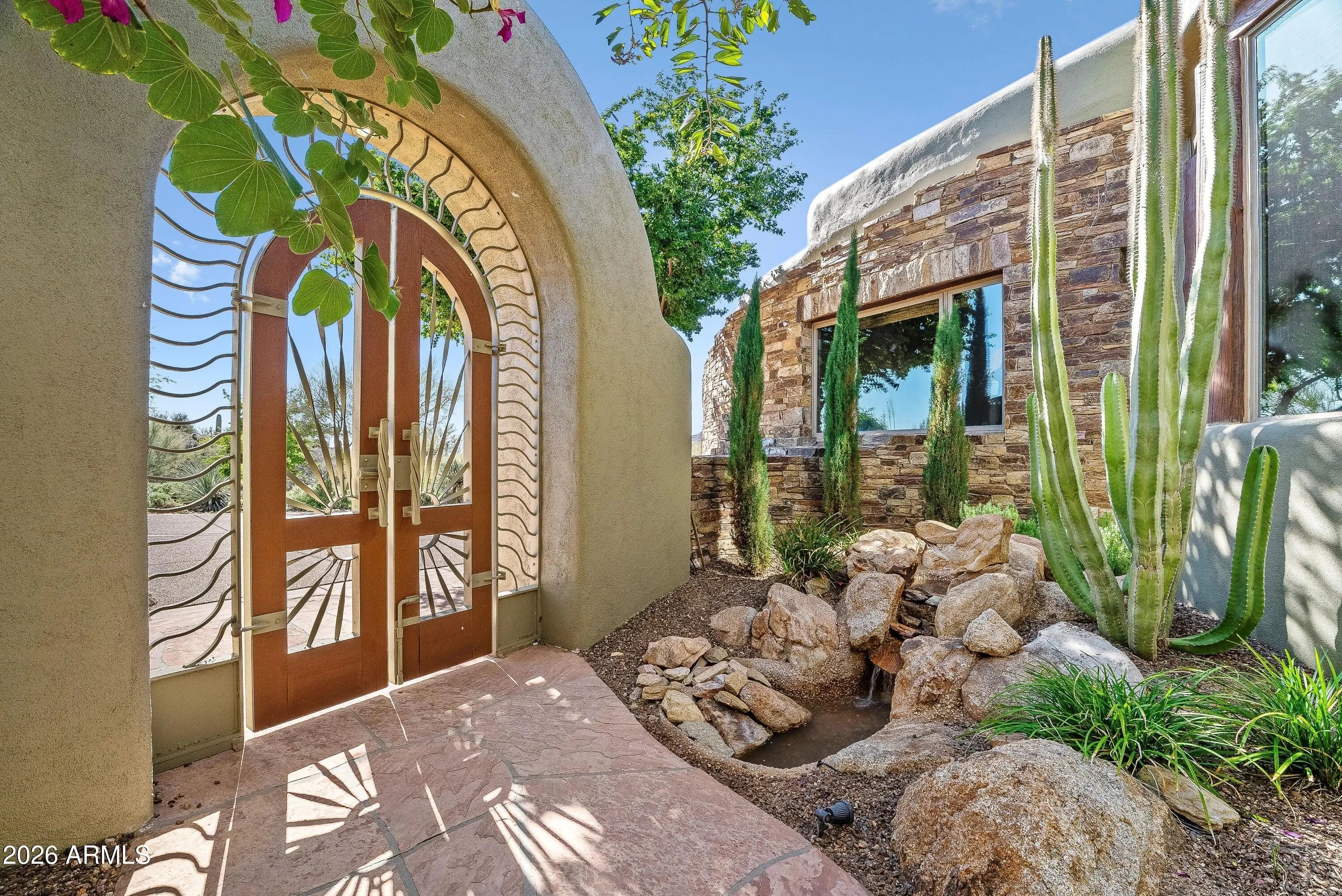 Photo of Listing #6934786