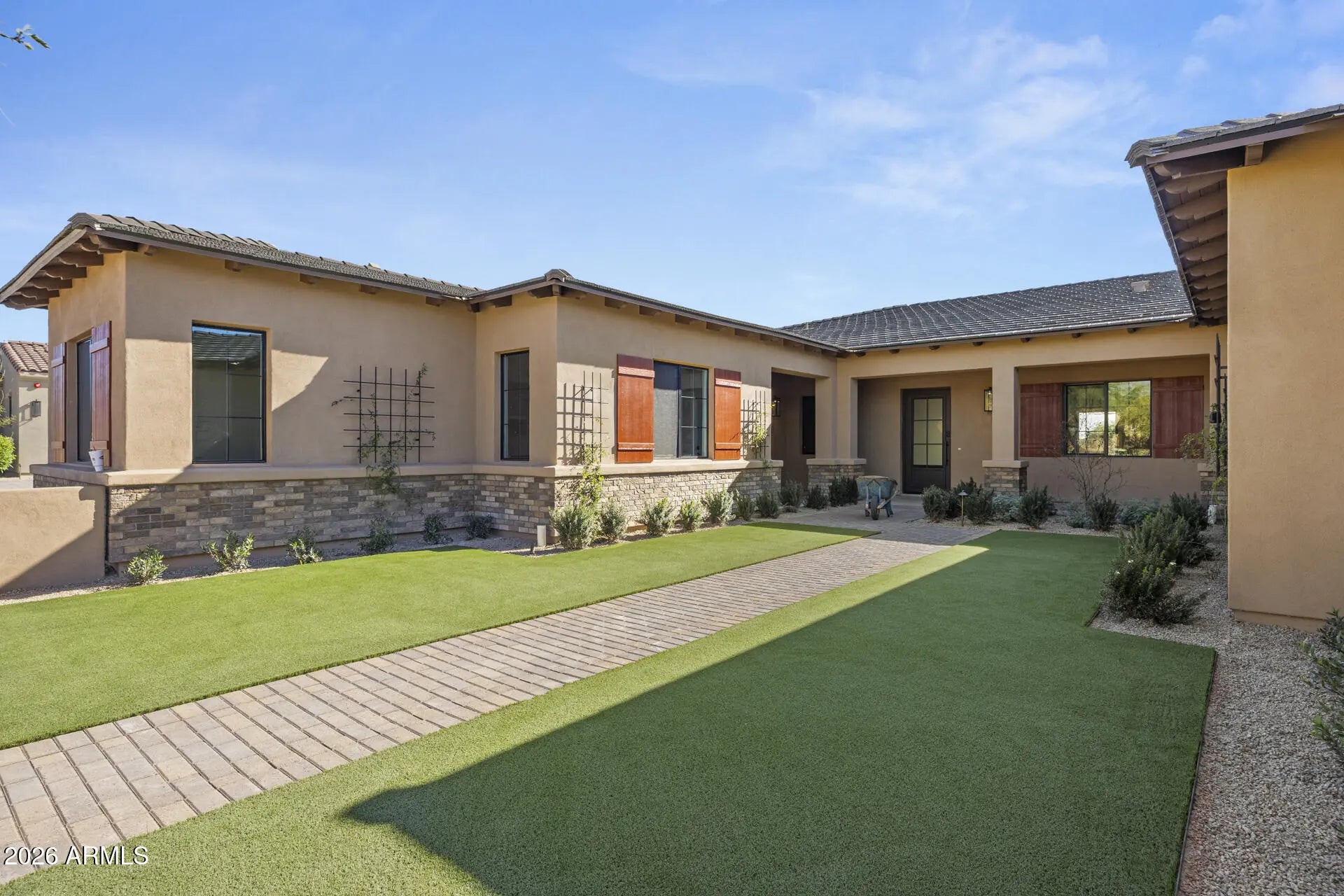 Photo of Listing #6934560