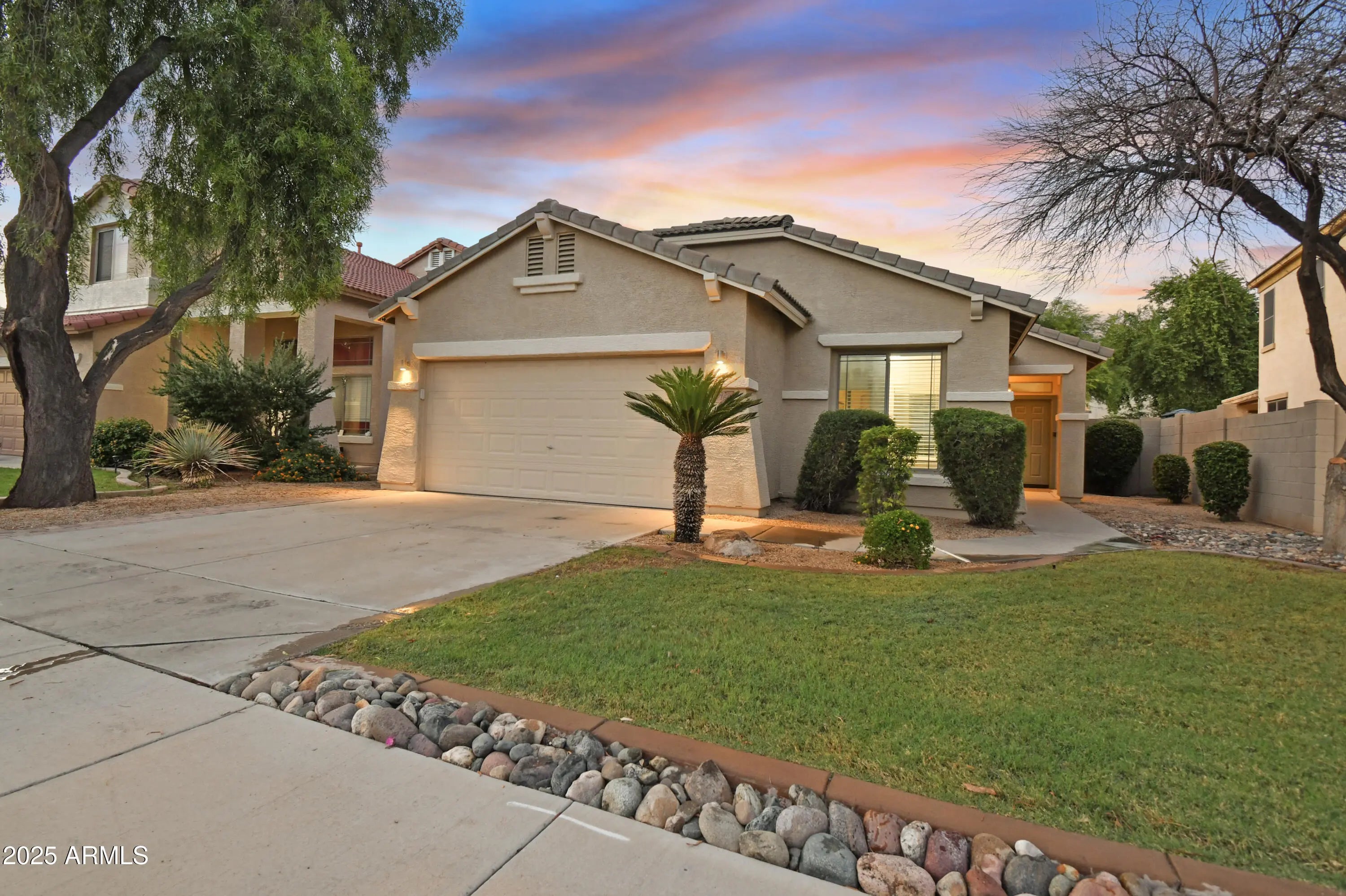 Photo of Listing #6933237