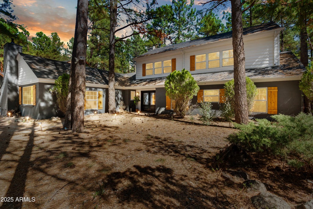 530 N Charles Road, Flagstaff