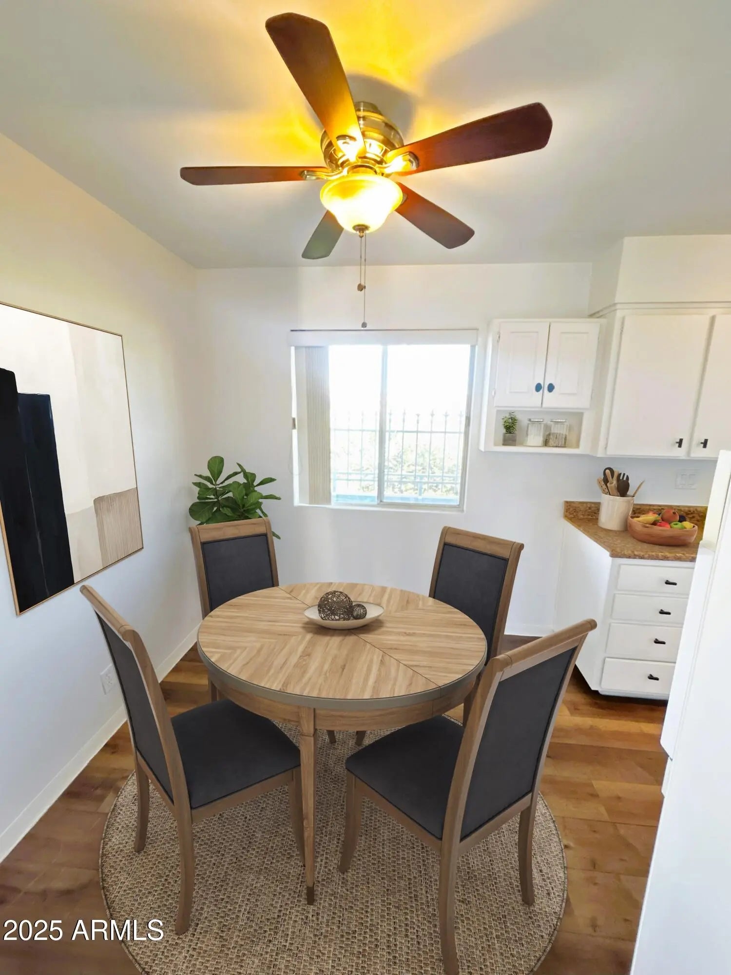 Photo of Listing #6929704