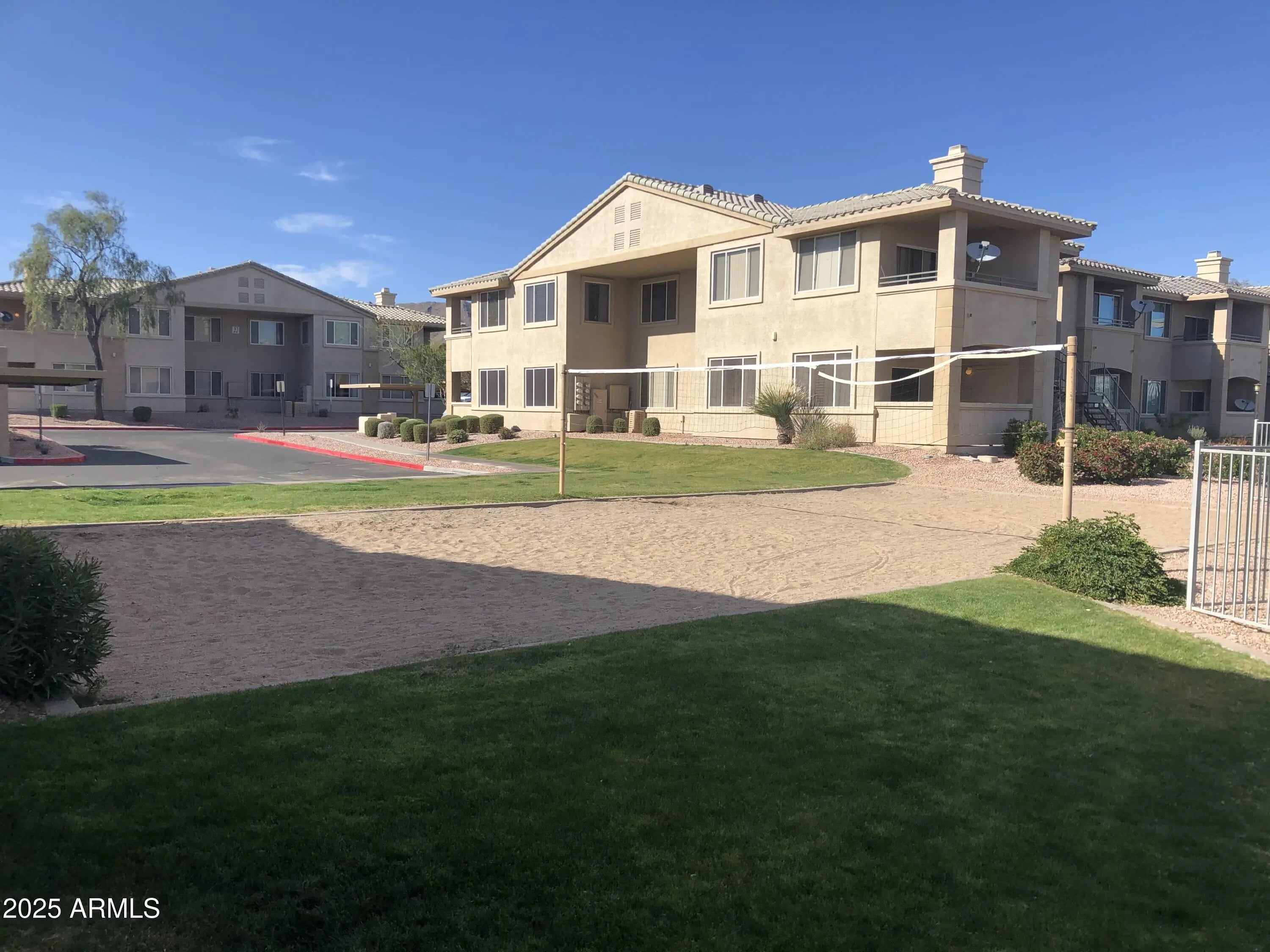 Photo of Listing #6929732