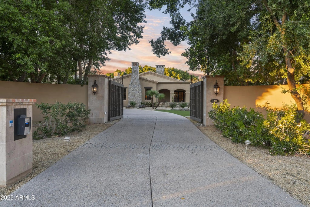 6402 E Chaparral Road, Paradise Valley