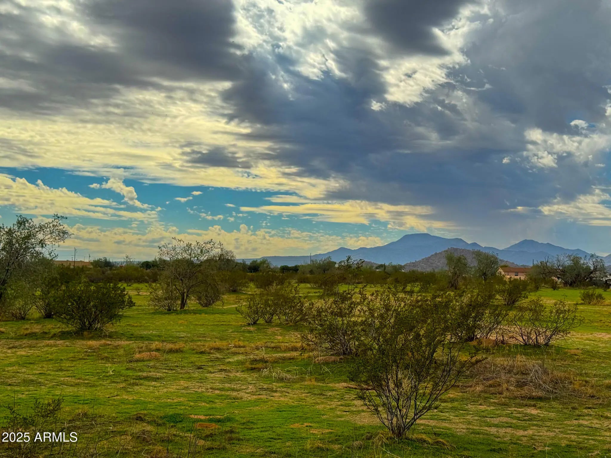 Photo of Listing #6929773