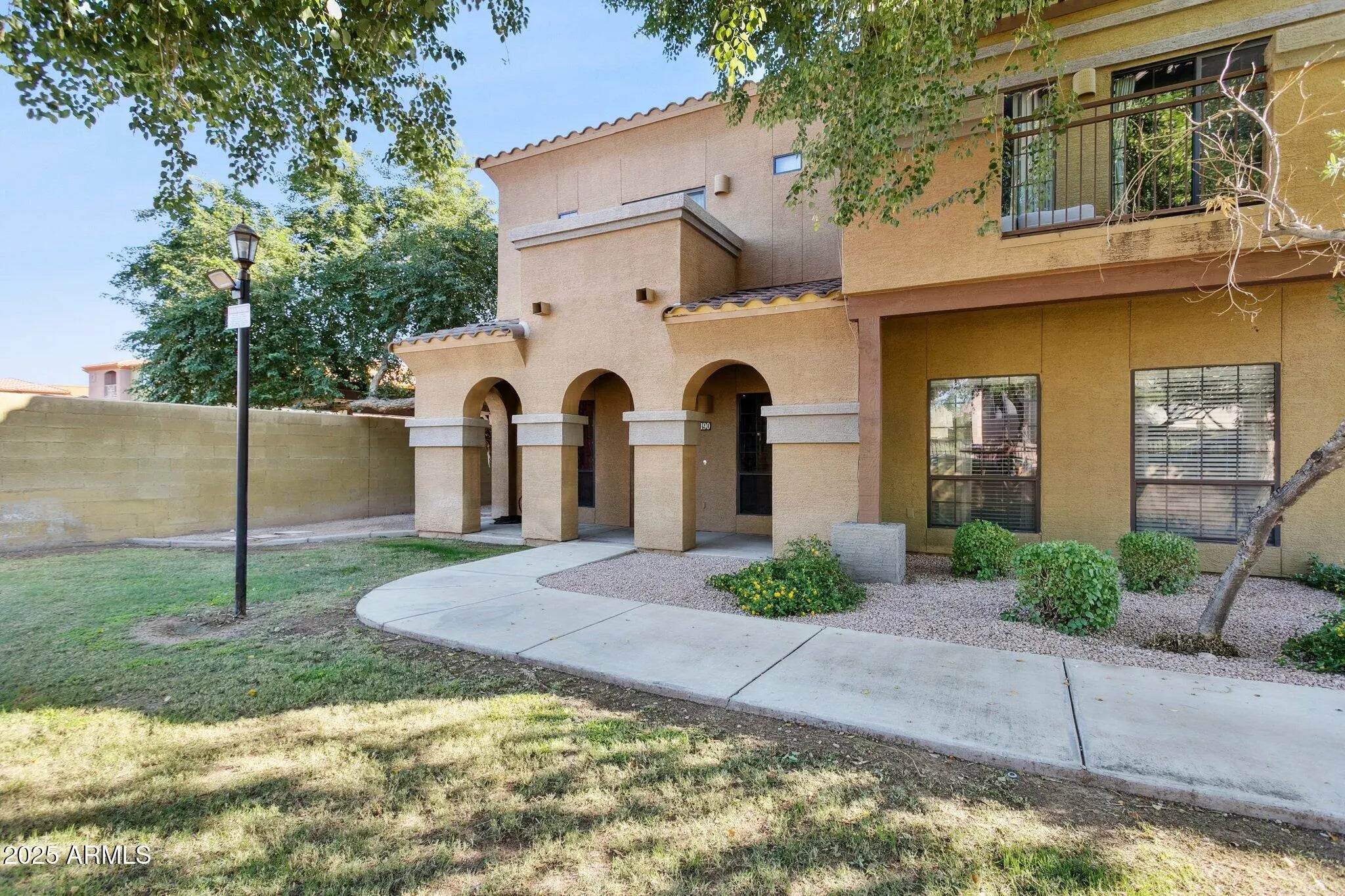 Photo of Listing #6930751