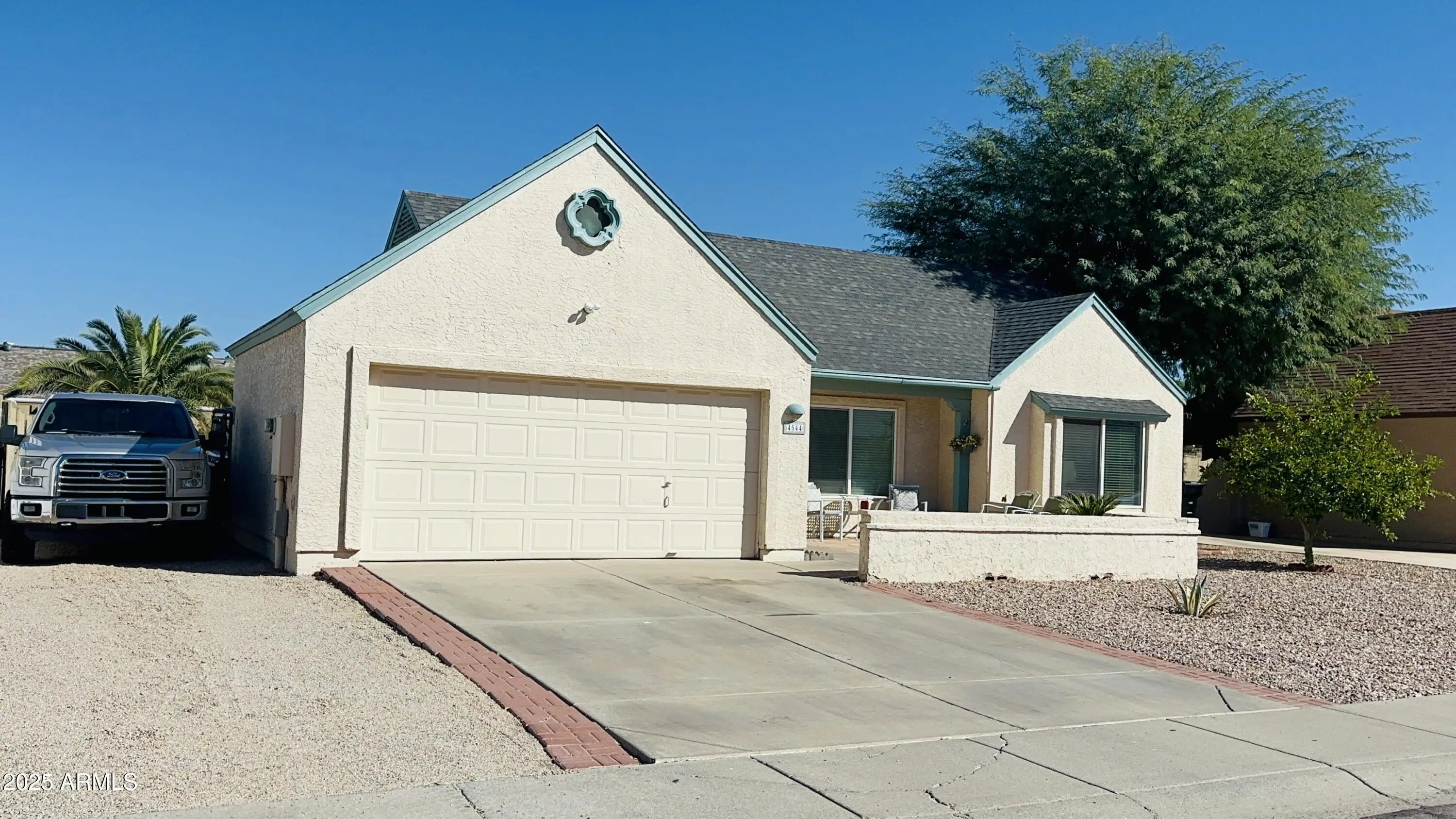 Photo of Listing #6929850