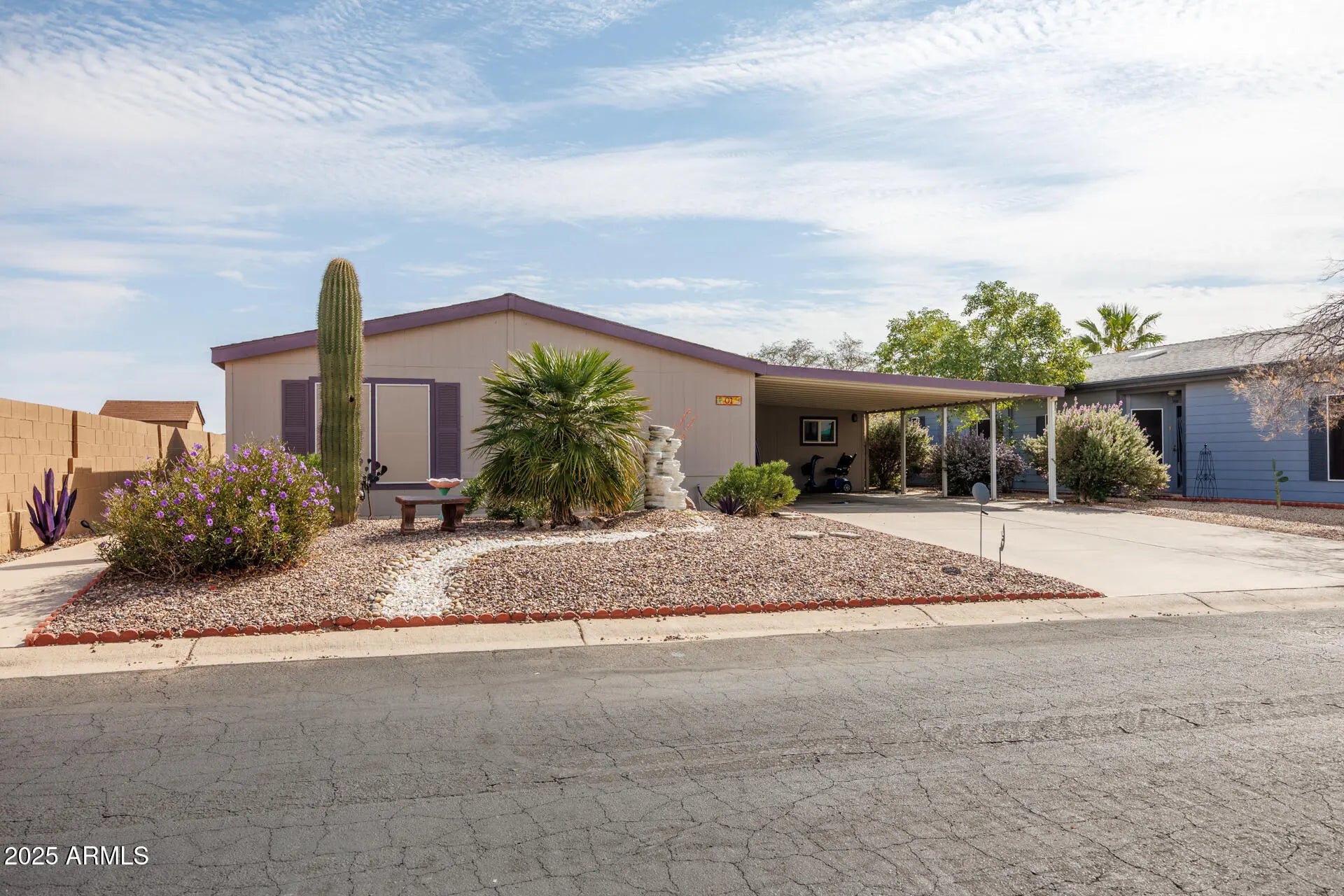 Photo of Listing #6933757