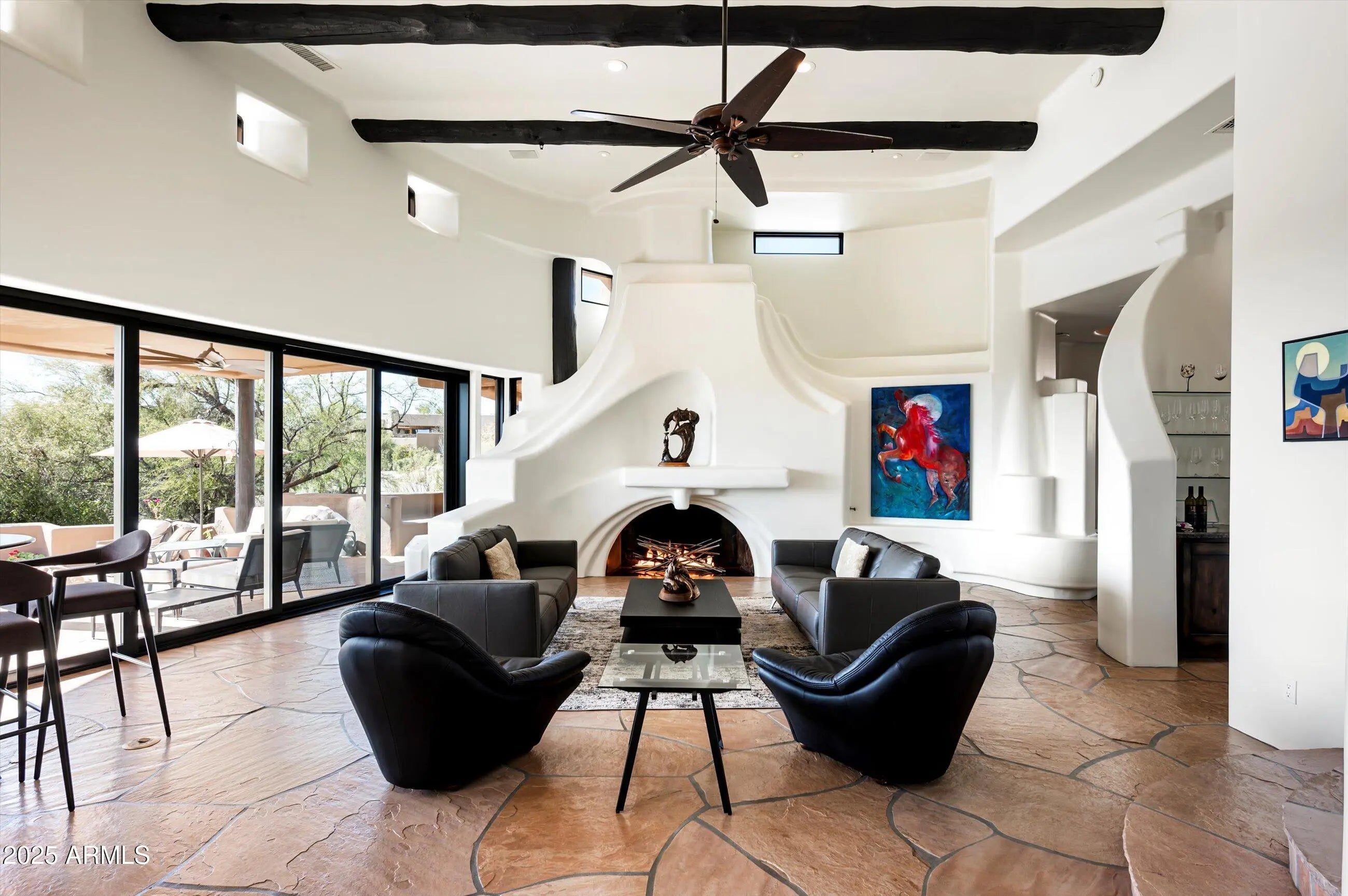 Photo of Listing #6929891