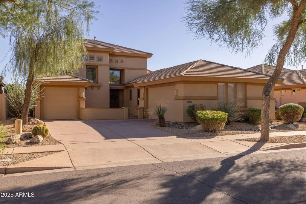 2925 W Donatello Drive, Phoenix