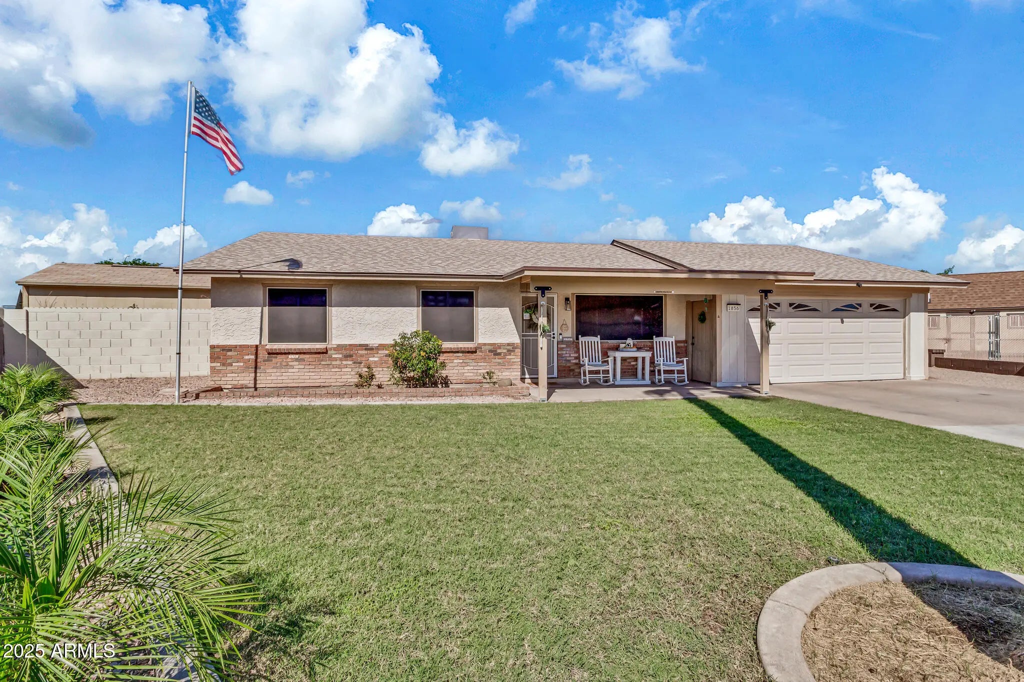 Photo of Listing #6933969