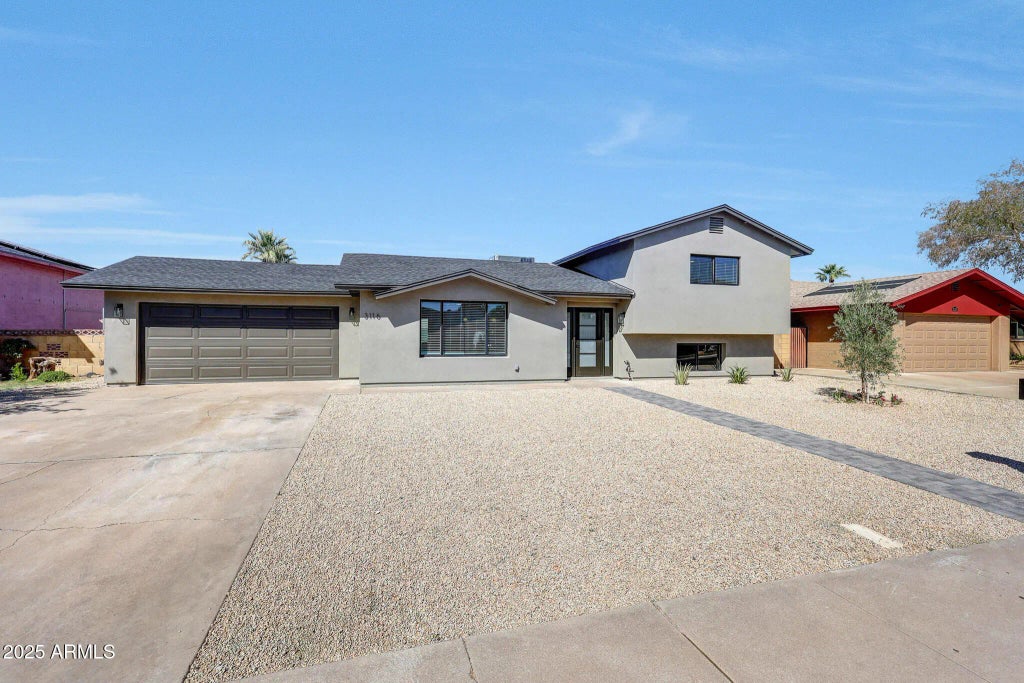 3116 W Gelding Drive, Phoenix