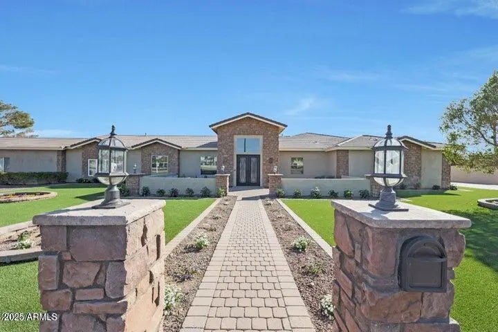 Photo of Listing #6930251