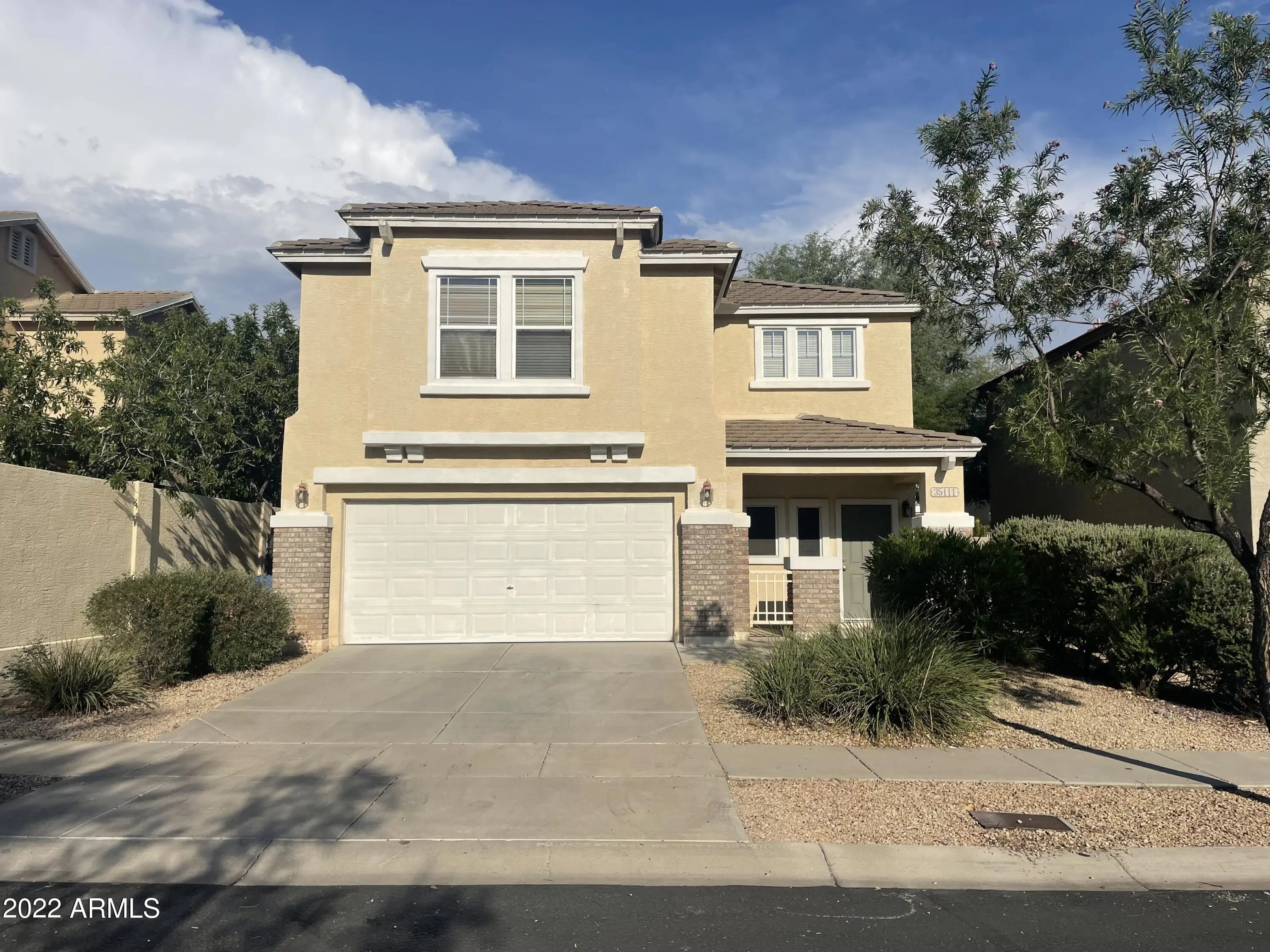 Photo of Listing #6930216