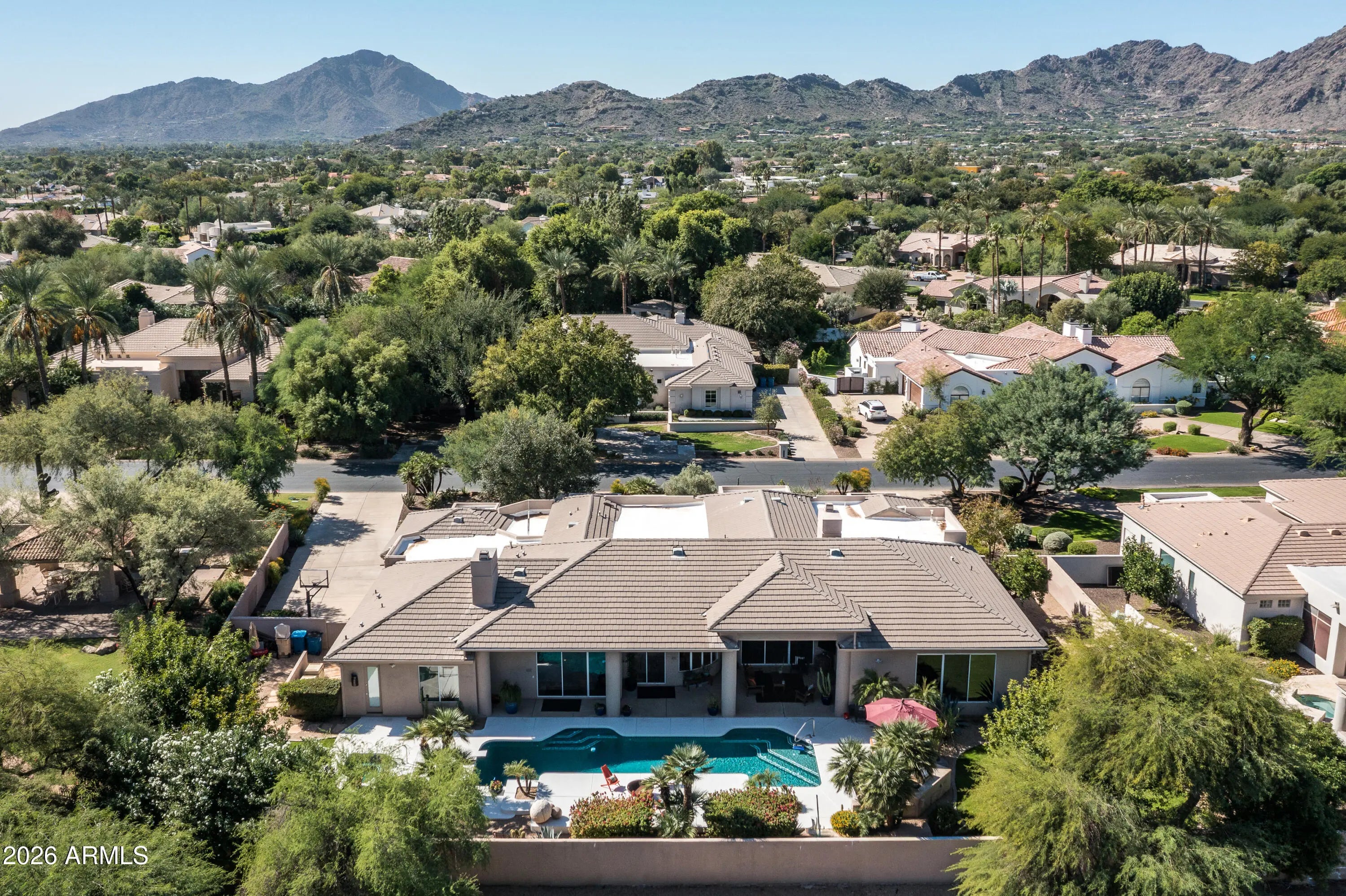 Photo of Listing #6940072