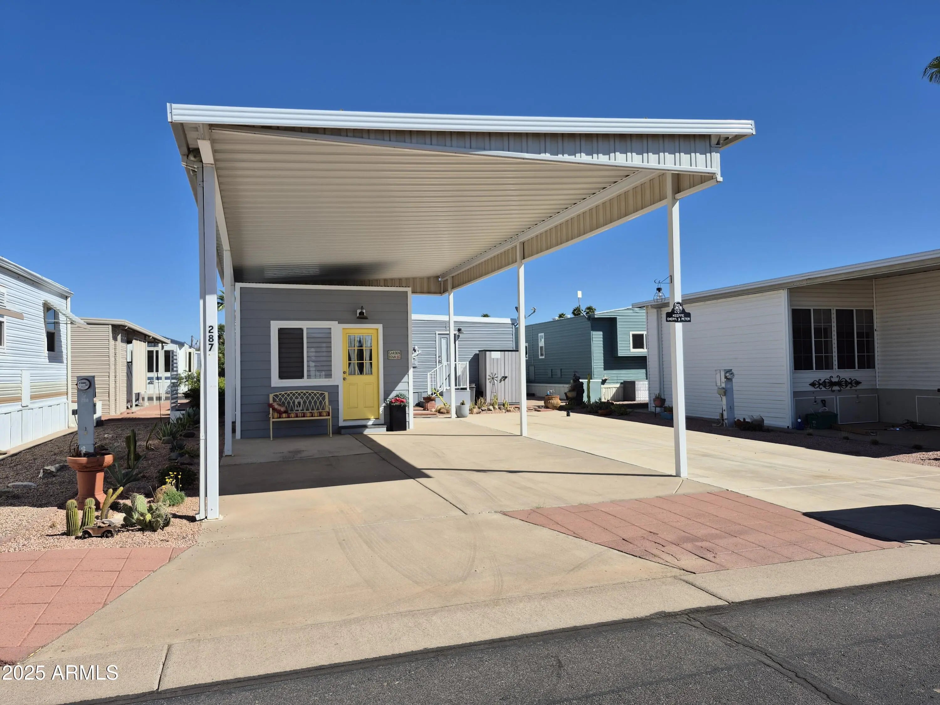 Photo of Listing #6930376