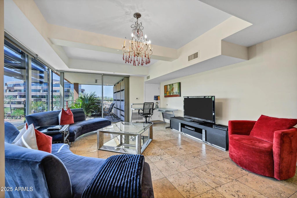 7141 E Rancho Vista Drive (unit 4005), Scottsdale