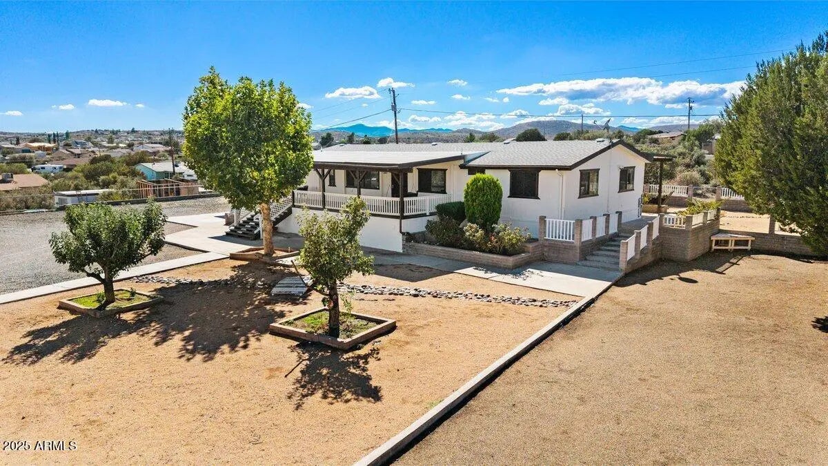 Photo of Listing #6930617