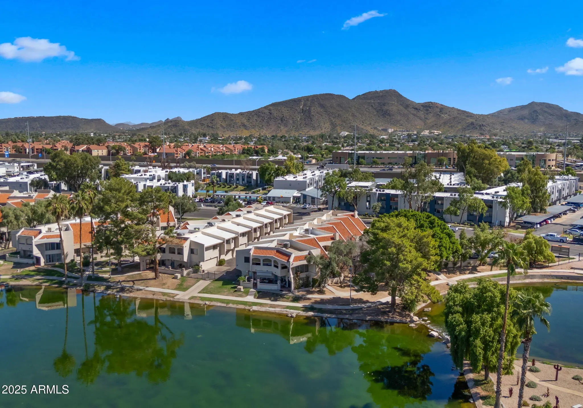 Photo of Listing #6930773