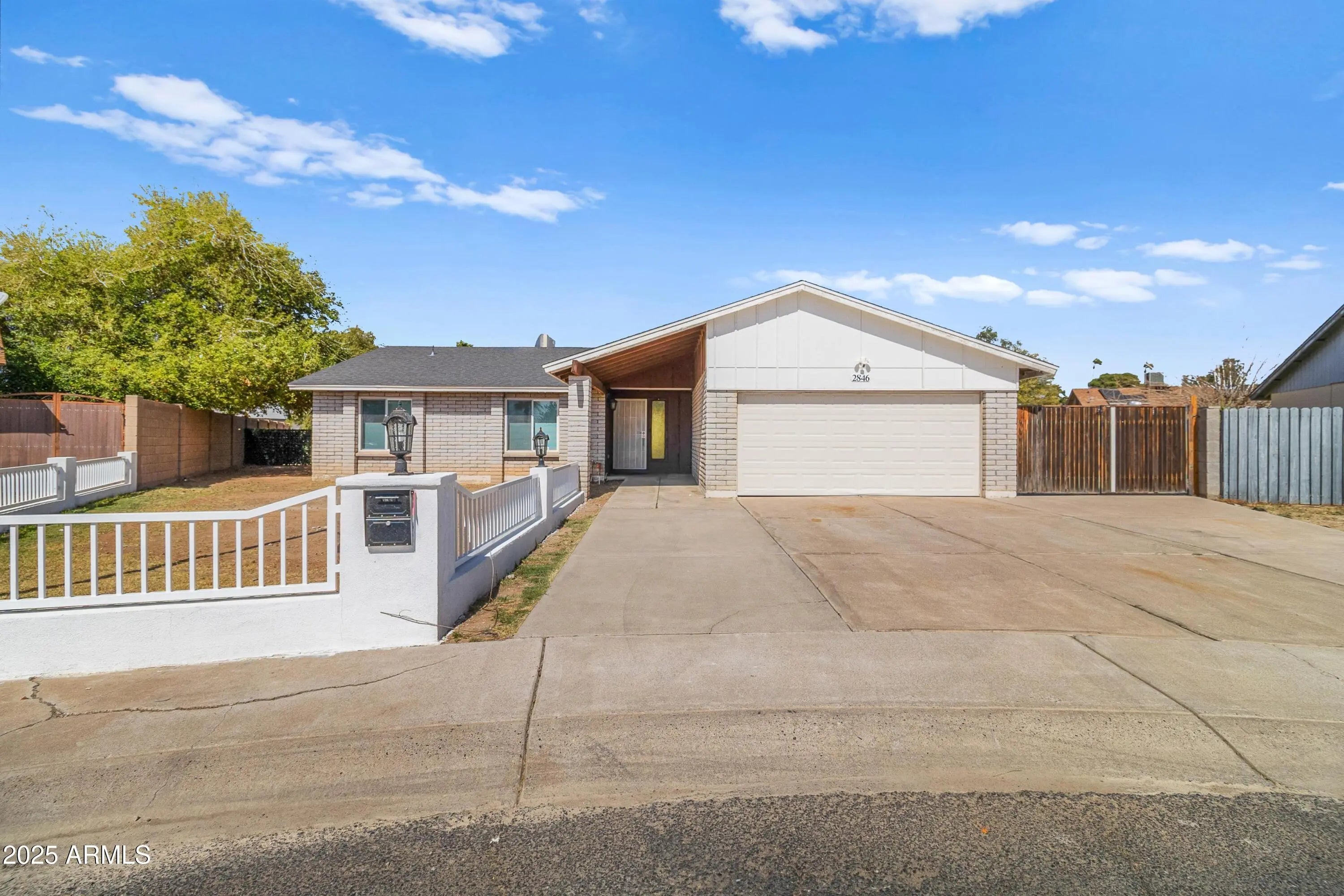 Photo of Listing #6930493