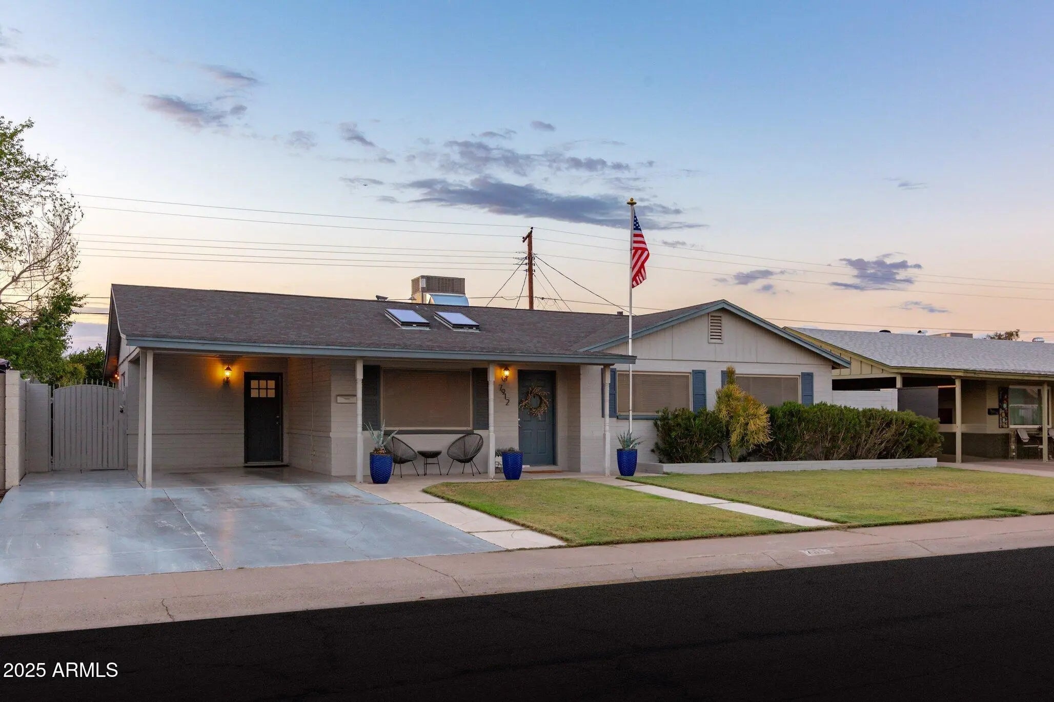 Photo of Listing #6930489