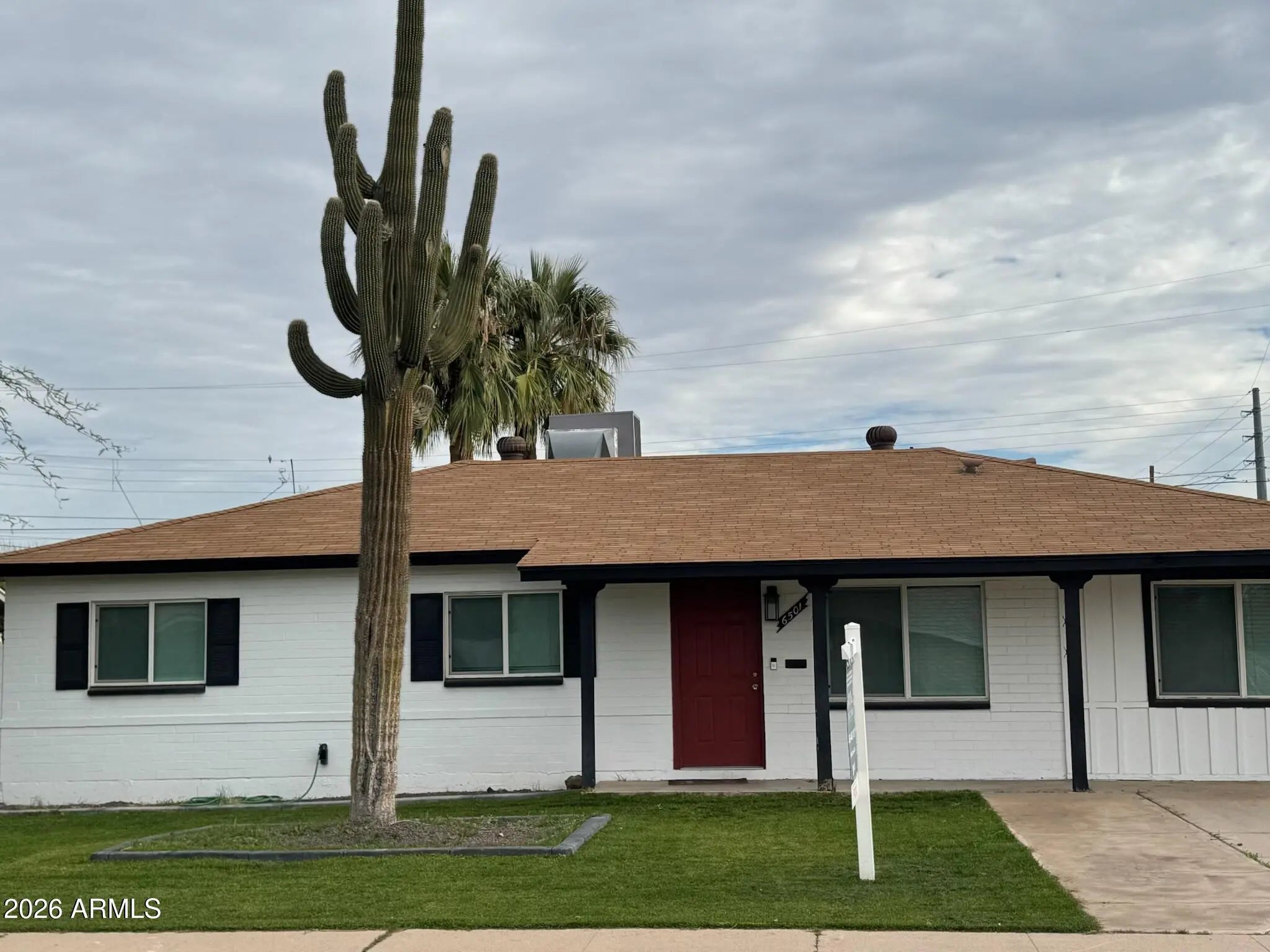 Photo of Listing #6931445