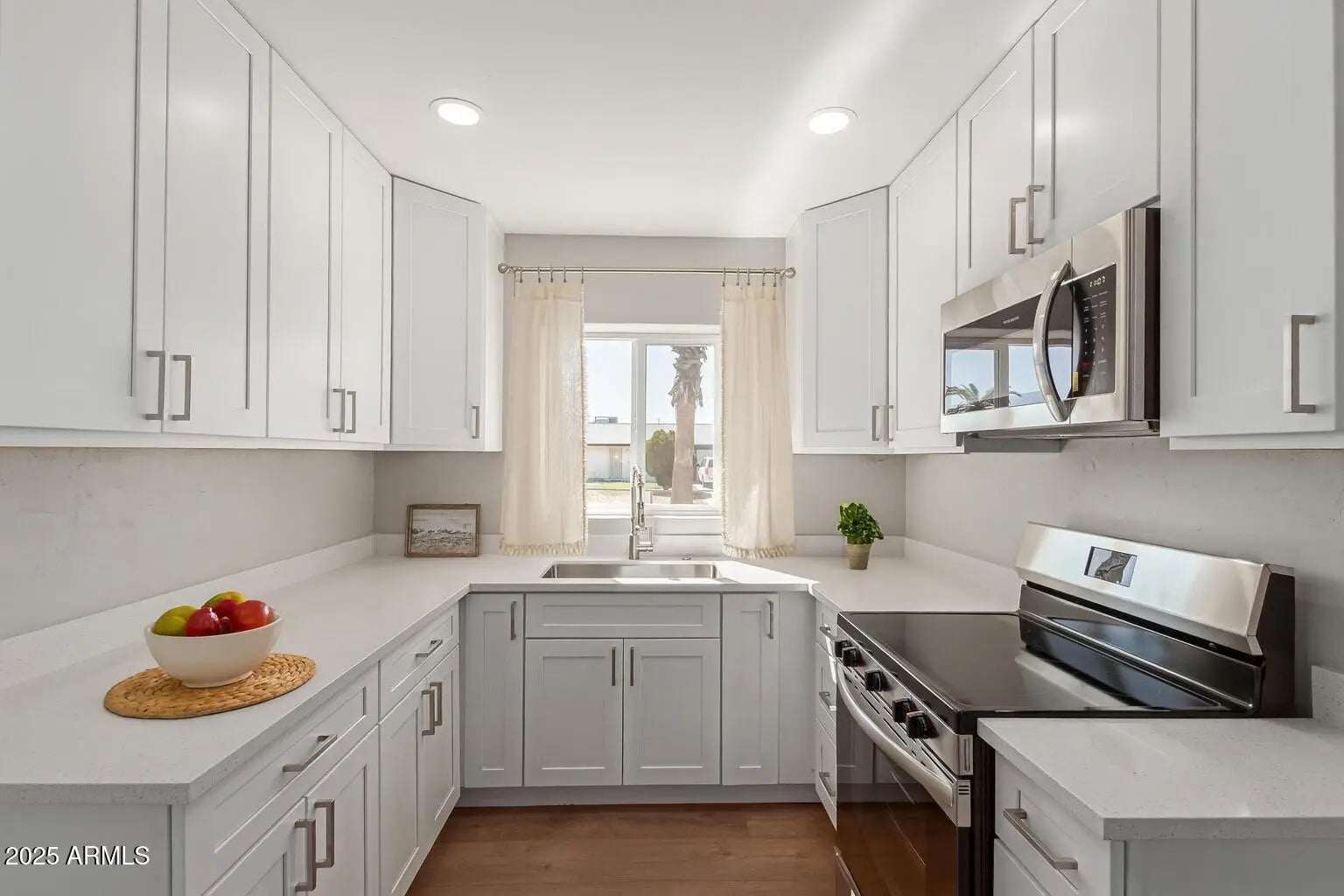 Photo of Listing #6932238