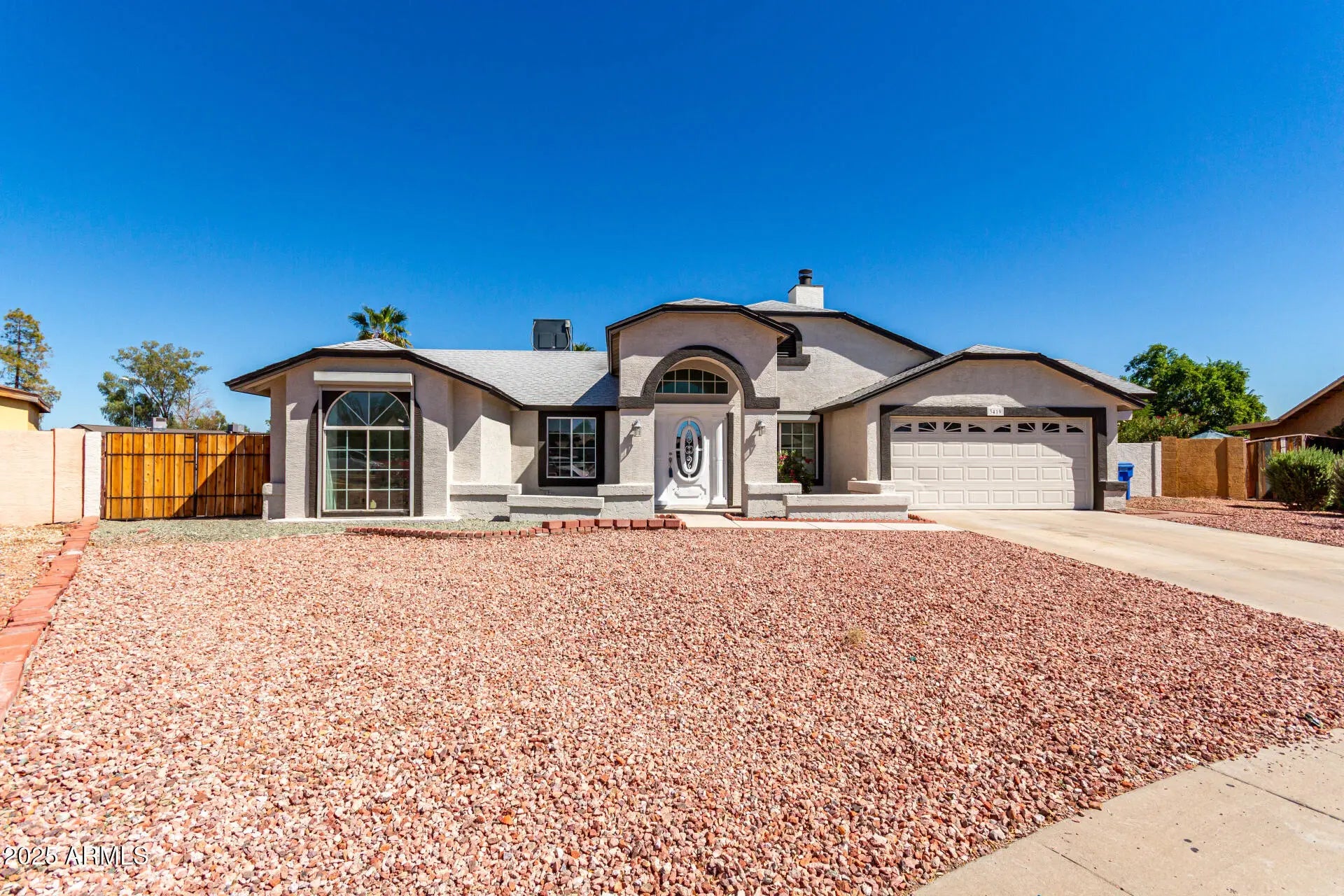 Photo of Listing #6931284