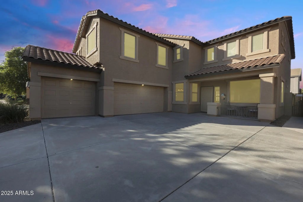 13626 W Lisbon Lane, Surprise