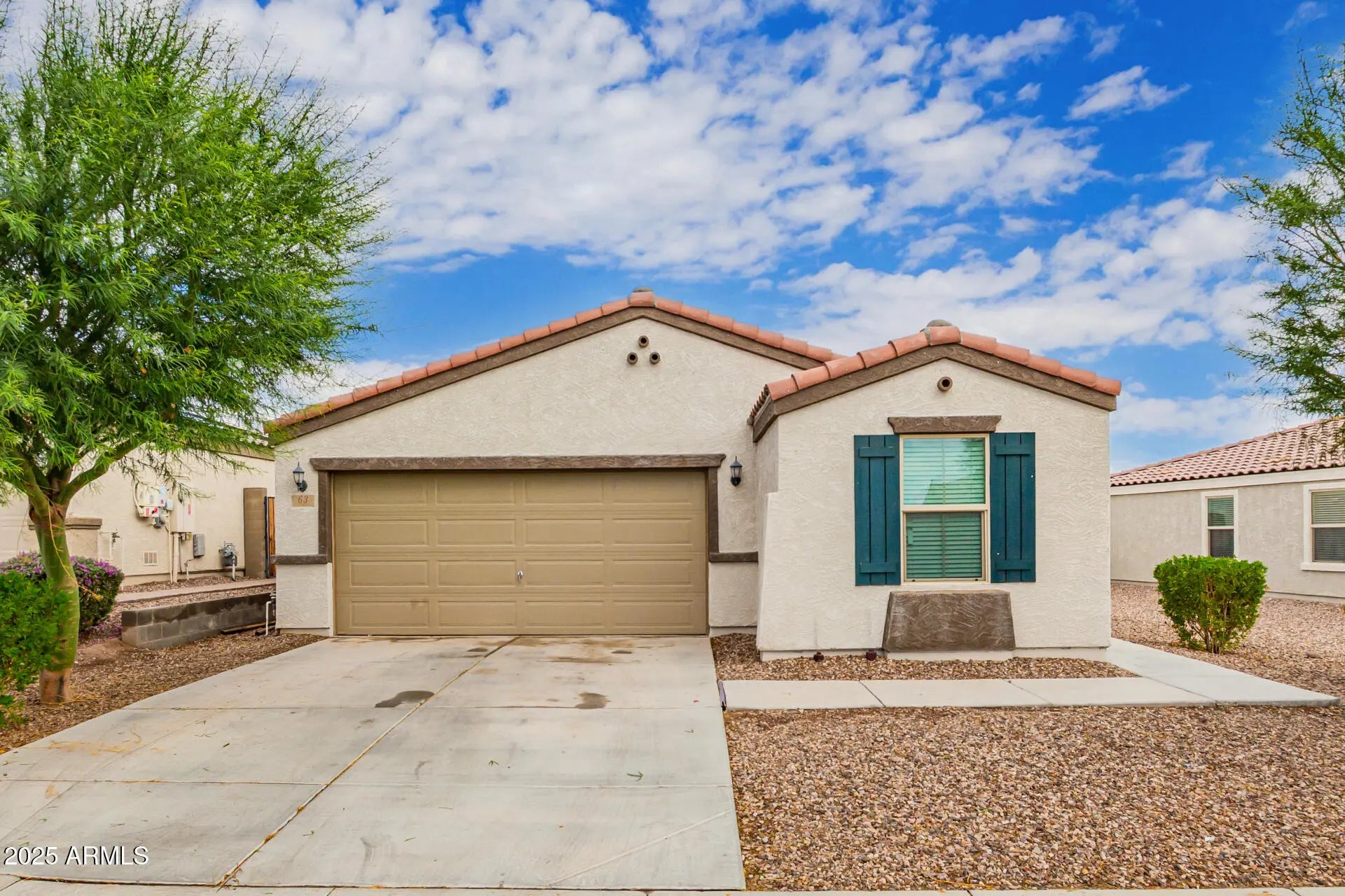 Photo of Listing #6932275