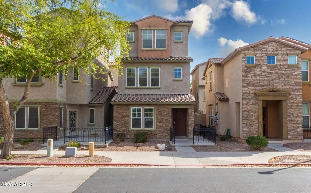 2017 N 78th Drive, Phoenix