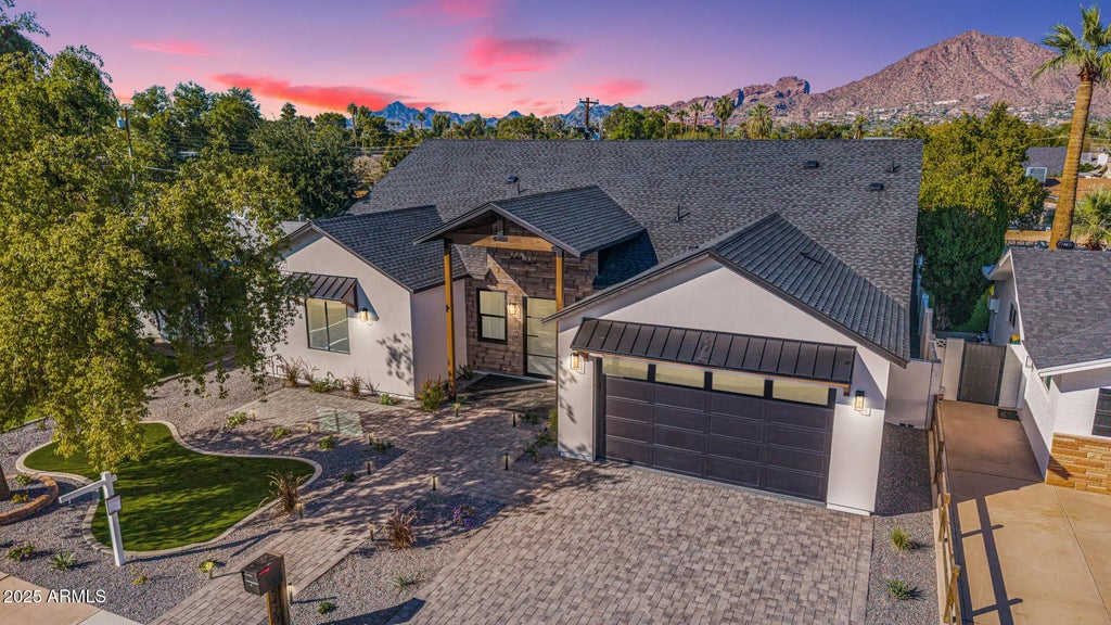 5420 E Verde Lane, Phoenix